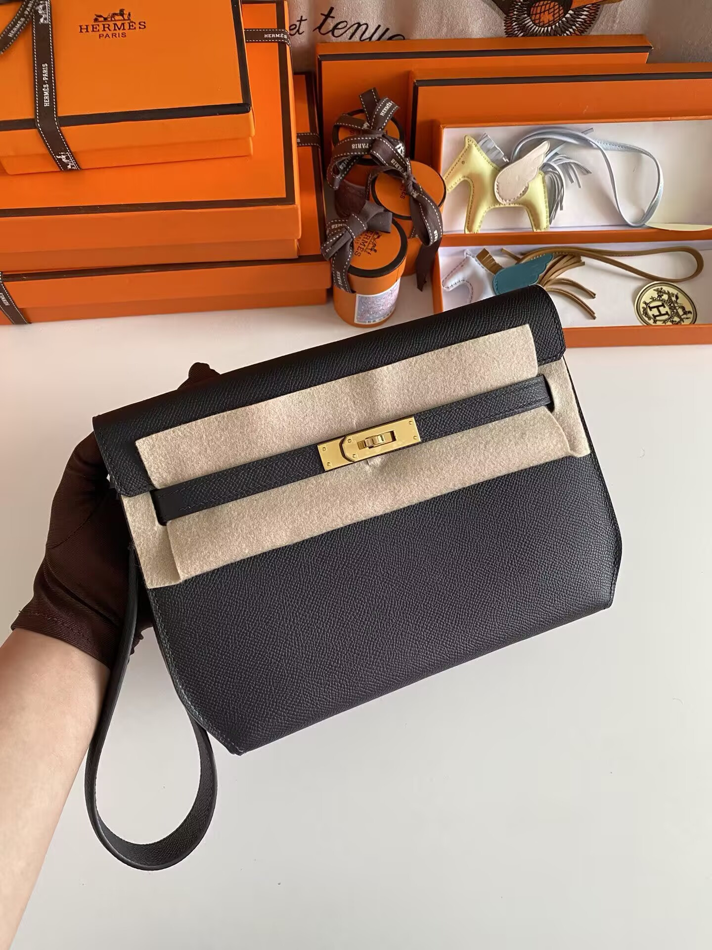 H**me5 kelly depeches epsom 25cm