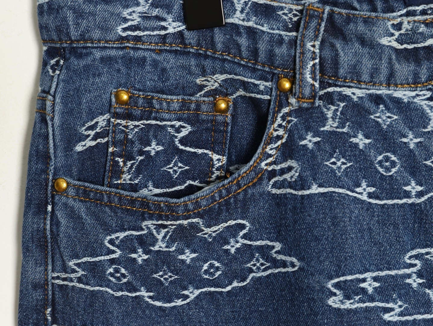 L0vis Vvtt0n 25FW Jeans Suit