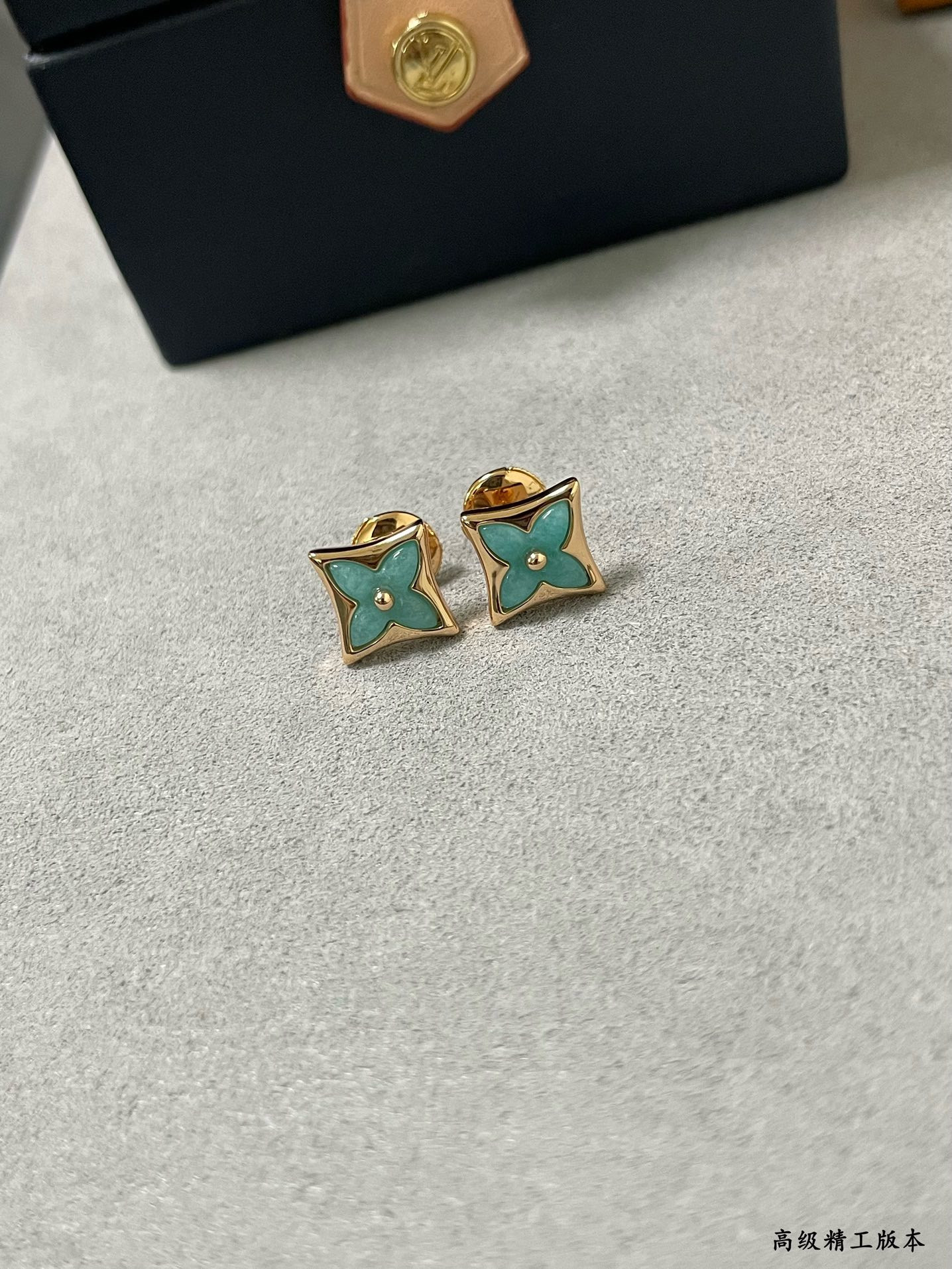 L0vis Vvtt0n Amazonite Square Earrings