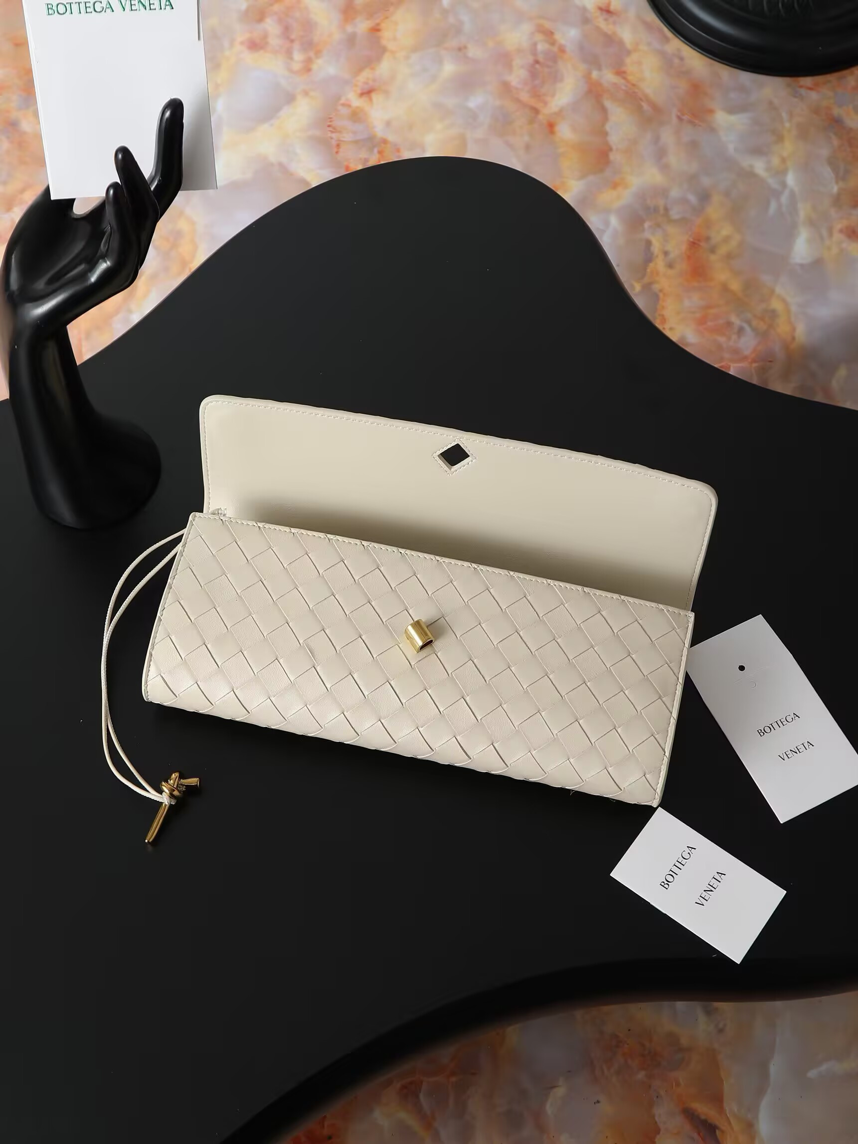 B0tt*ga Ven*ta Long Clutch Andiamo With Handle Fondant 31x13x3cm
