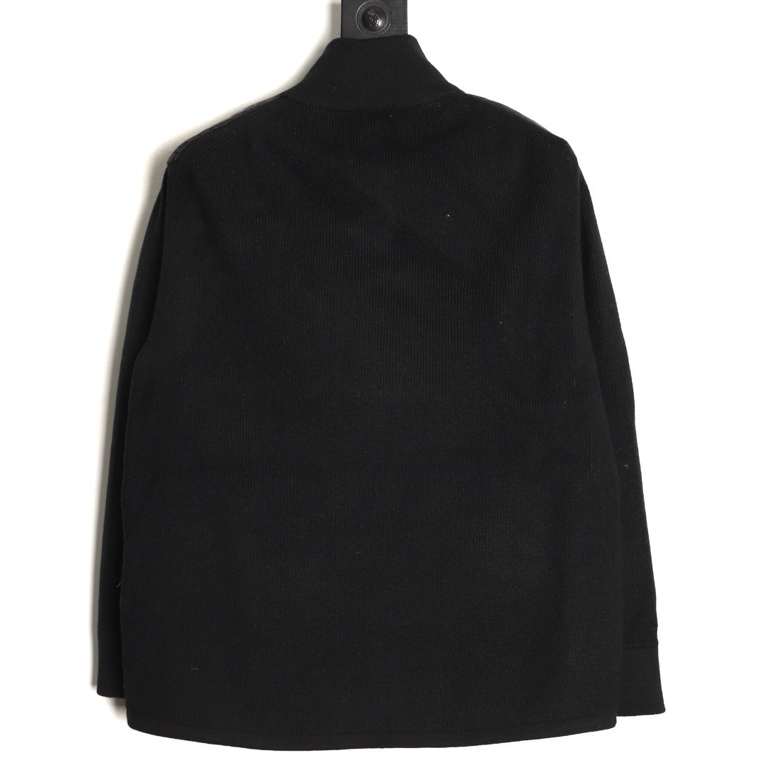 D10r short puffer jacket