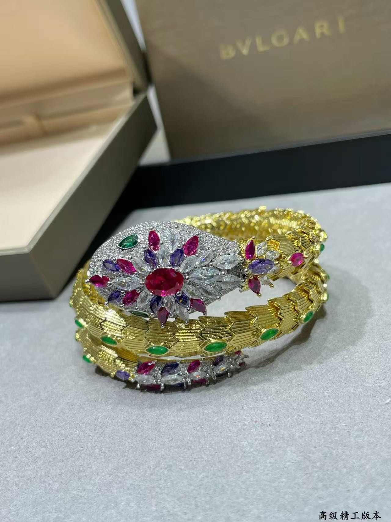 Bv1g*ai snake Bracelet