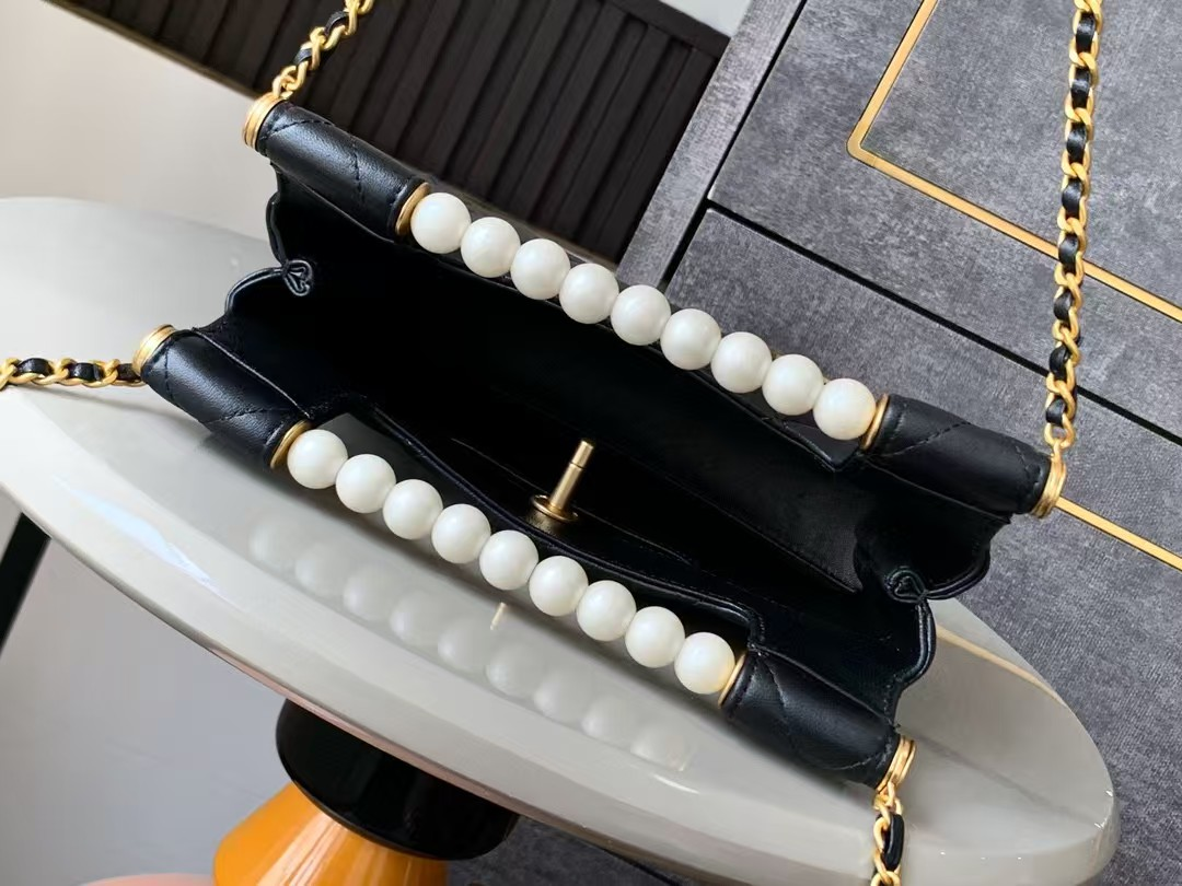 Ch**el Small Shopping Bag AS5413 17x22x8cm