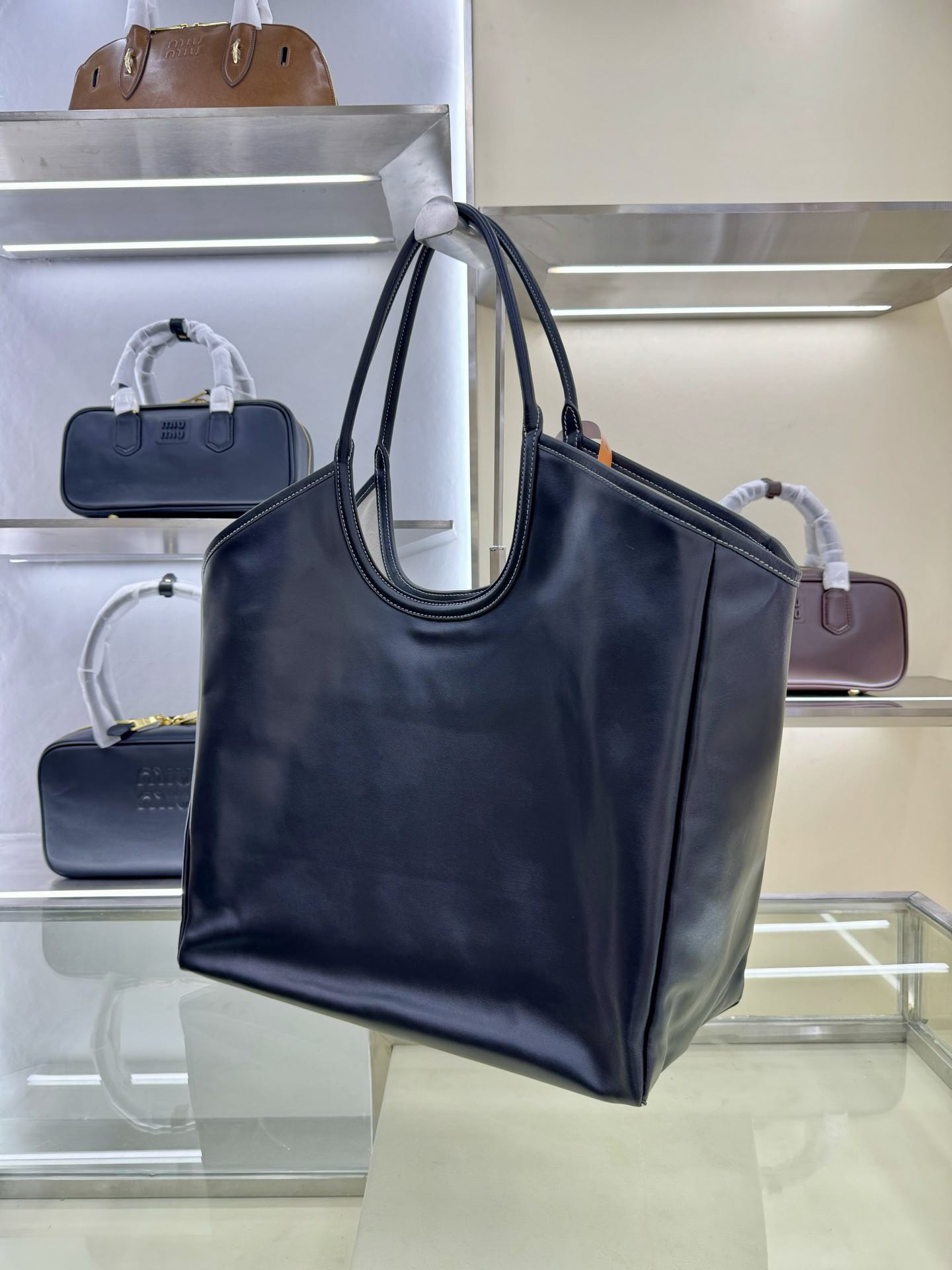 Miu Miu IVY Bag 37x 36x18cm