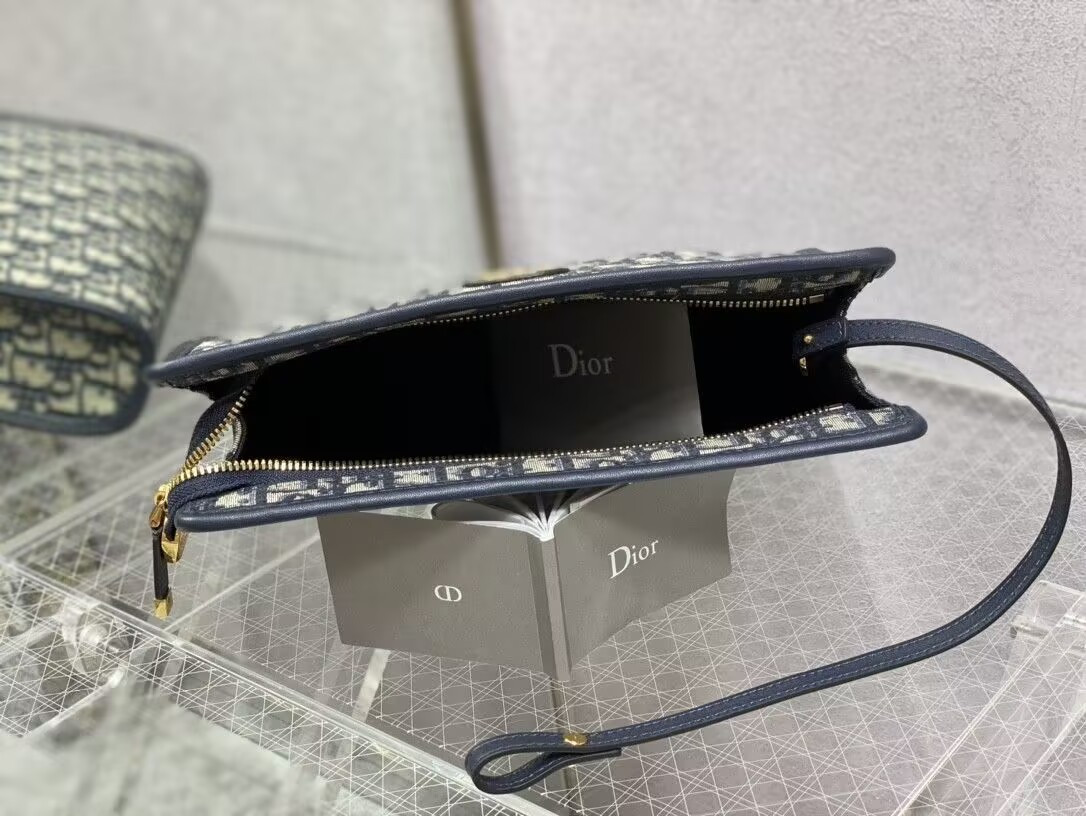 D10r 30 Montaigne Dea Pouch Blue D10r Oblique Jacquard 26x19.5x7cm