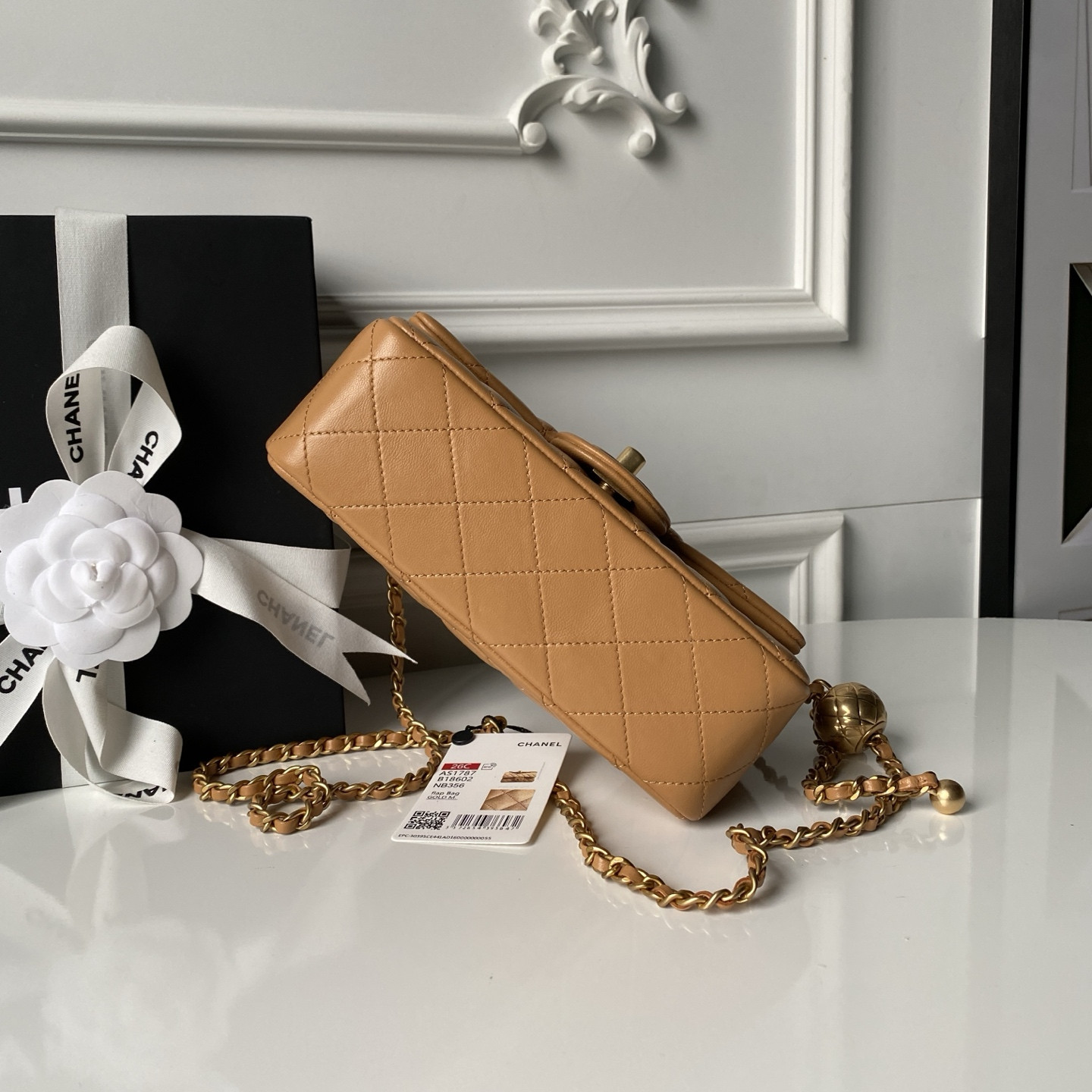 Ch**el MINI FLAP BAG 12×20×6 cm