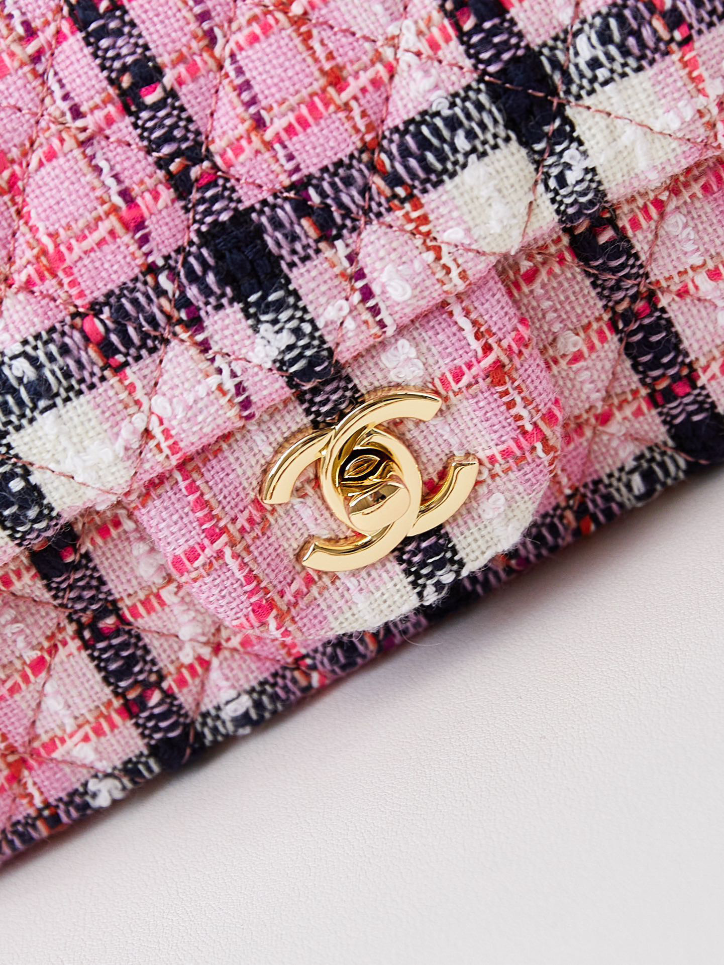 Ch**el MINI CLASSIC HANDBAG 12 × 20 × 6 cm