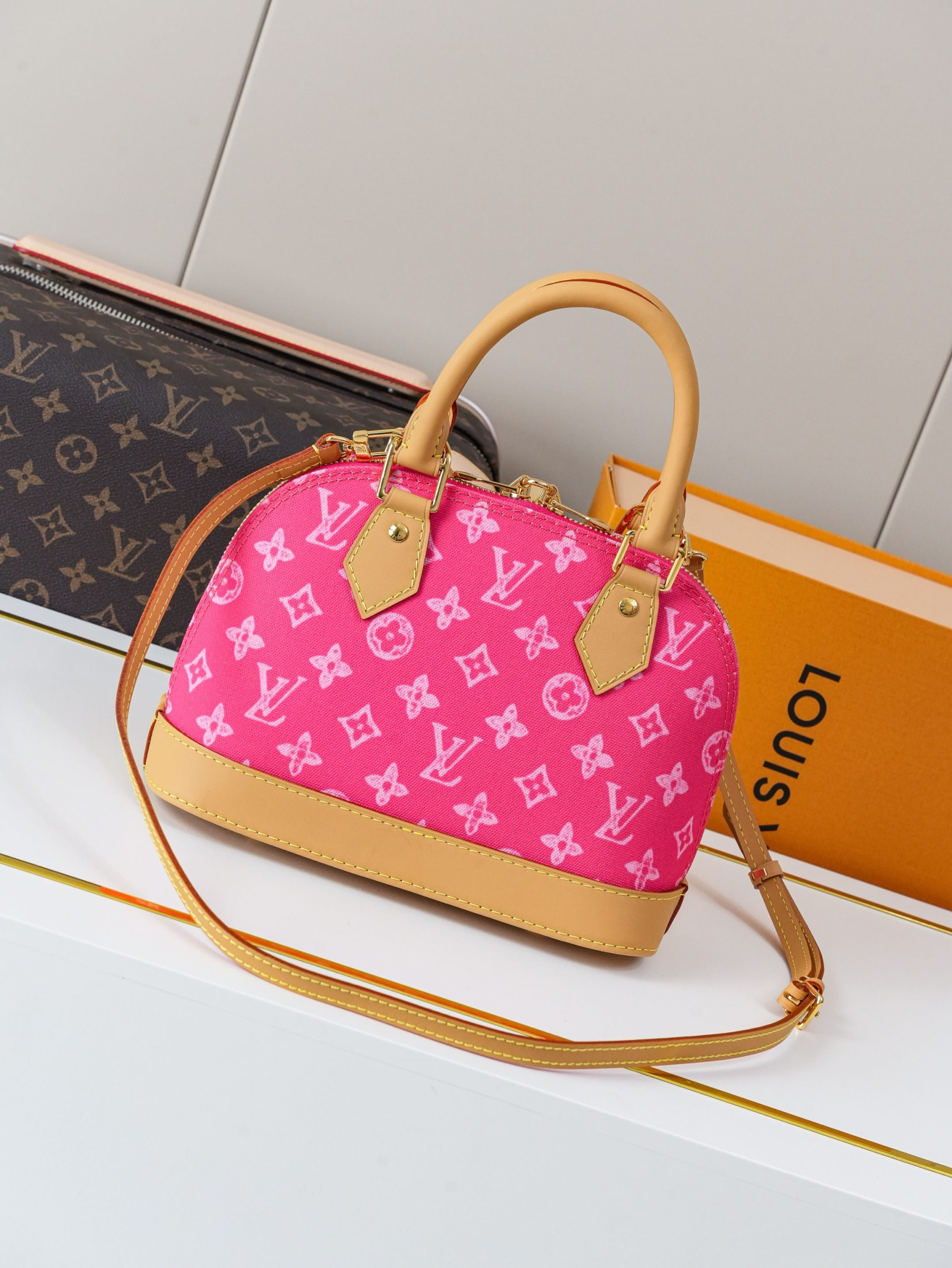 LV ALMA BB Handbag M28272 17.5x11.5x23.5cm