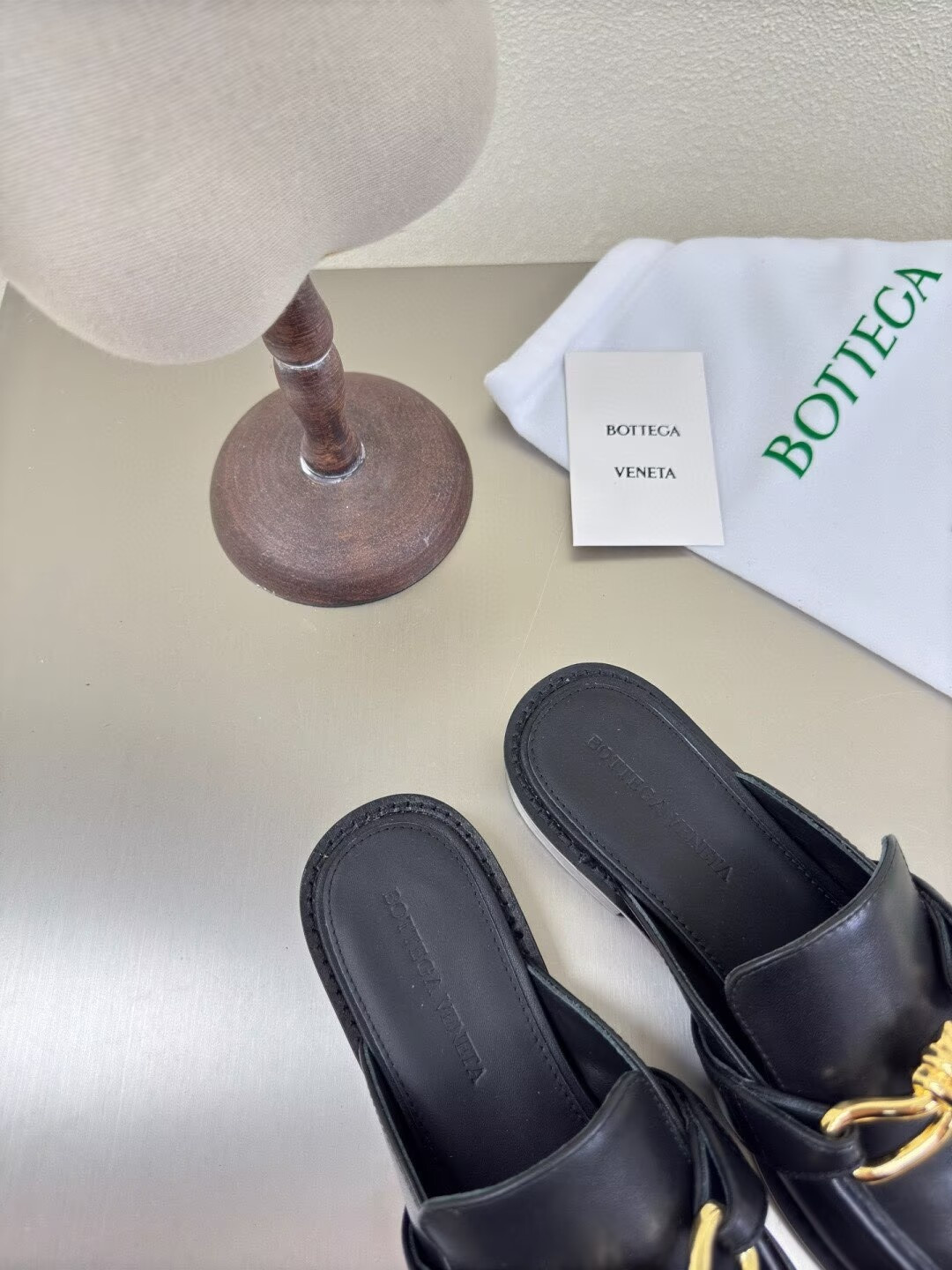 UA B0tt*ga Ven*ta Astaire Mules