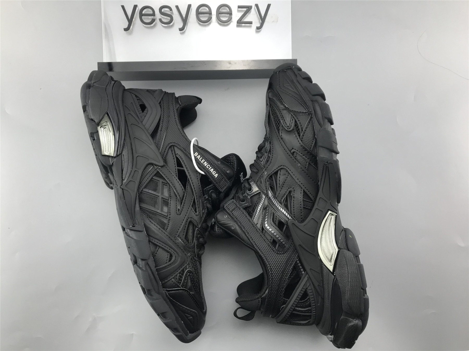 UA TRACK SNEAKER BLACK
