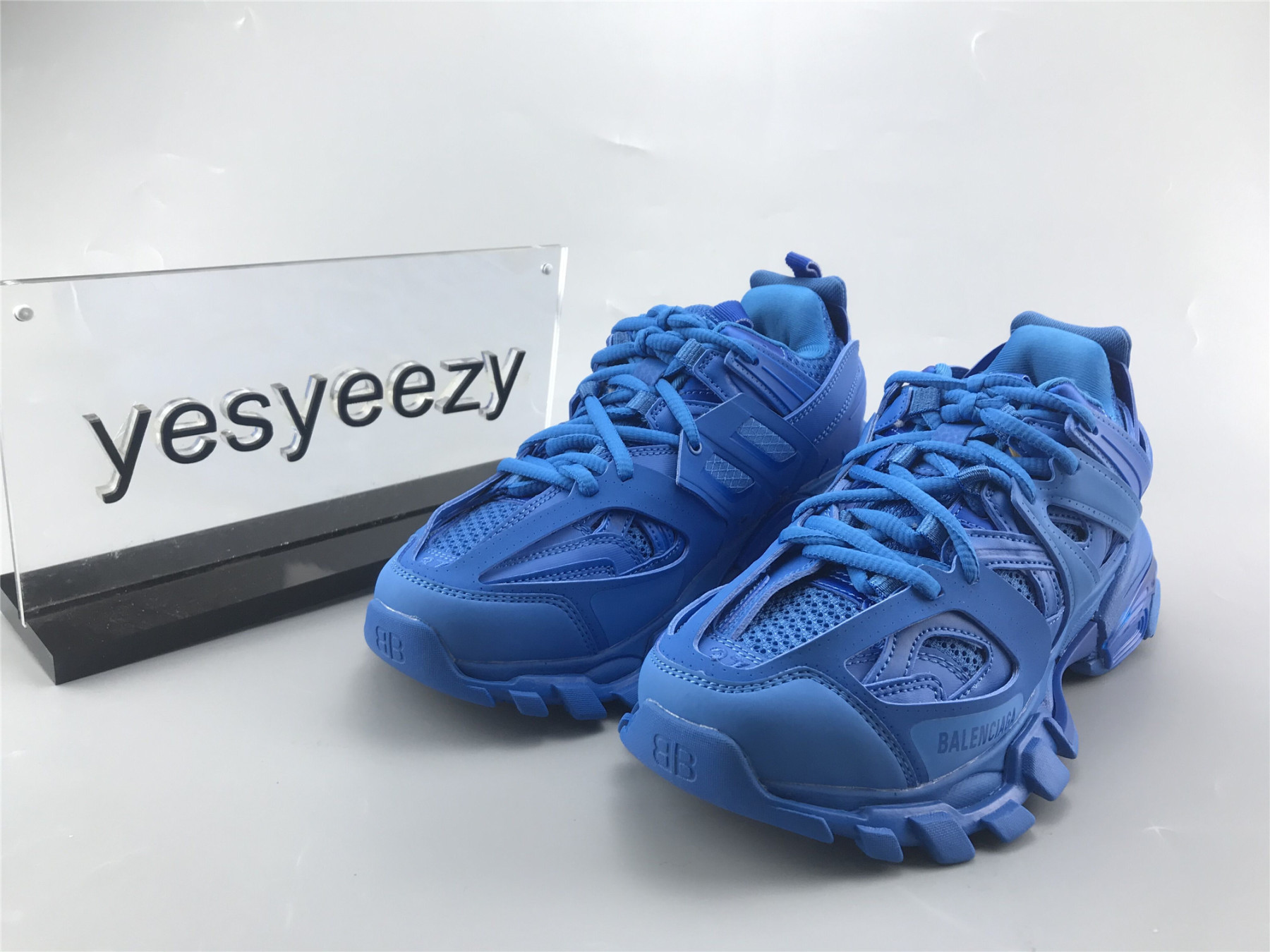 UA TRACK TRAINER SCREEN BLUE