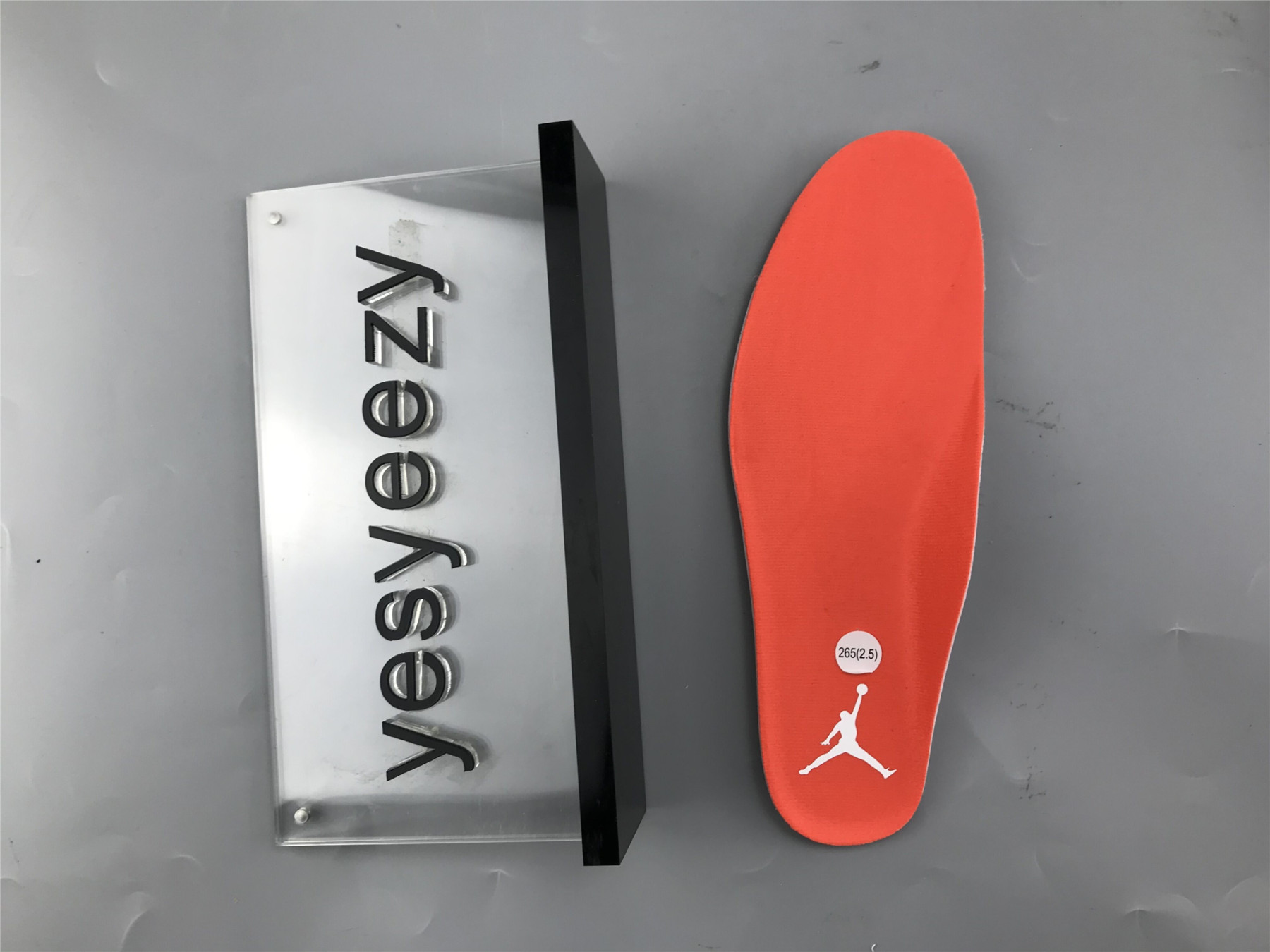 UA AIR JORDAN 4 RETRO METALLIC ORANGE