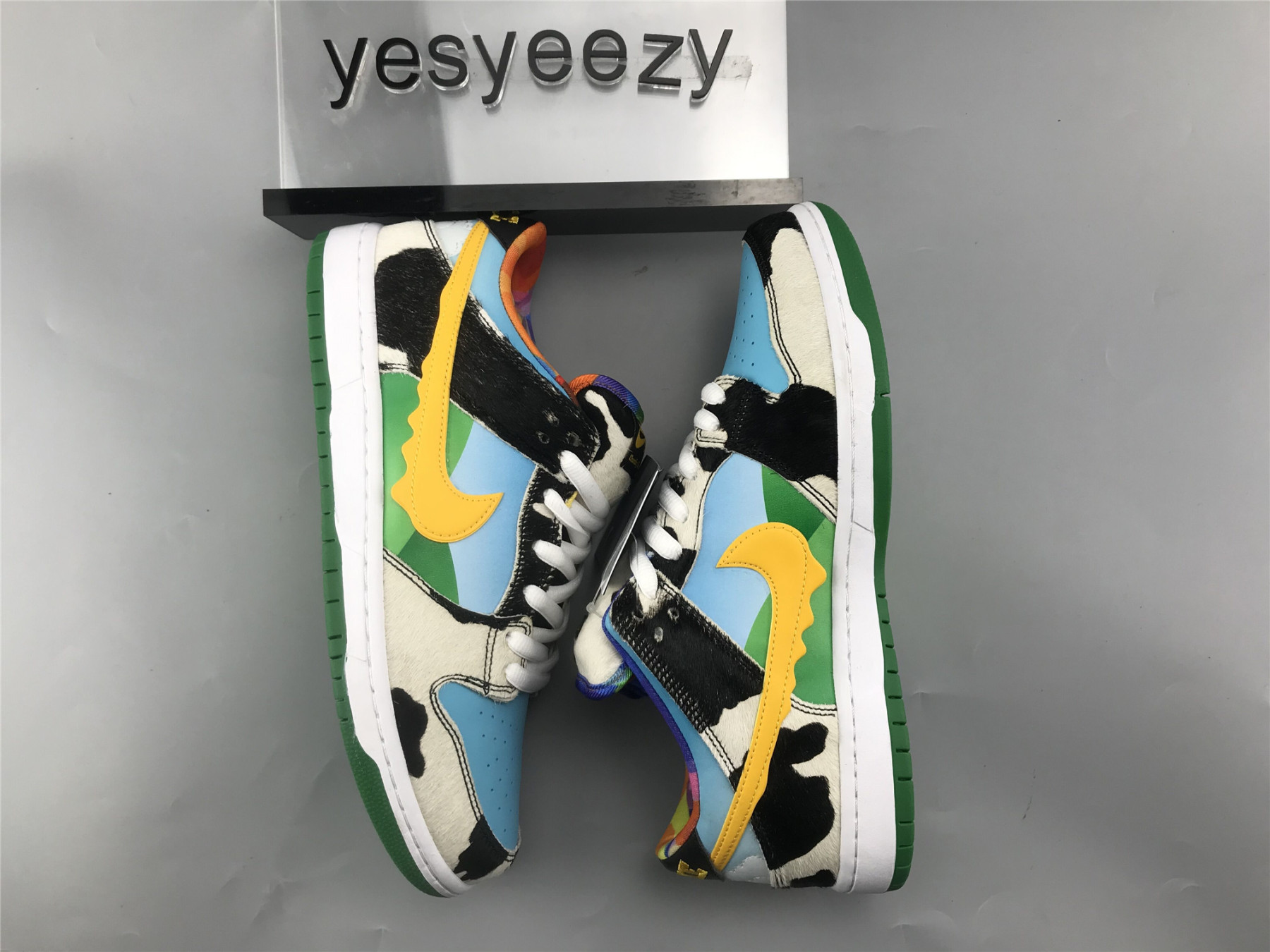 UA NIKE SB DUNK LOW X BEN & JERRY