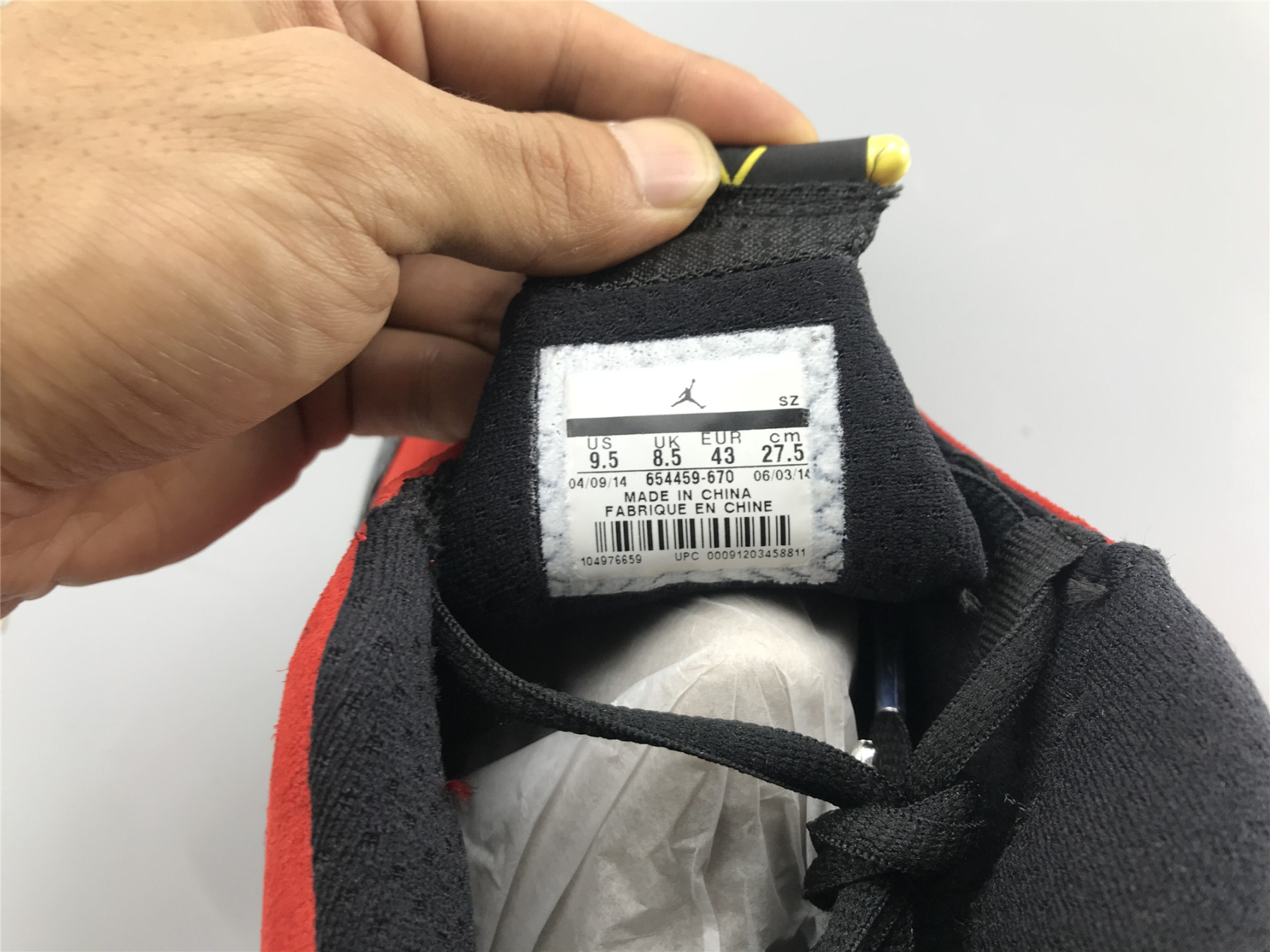 UA AIR JORDAN 14 RETRO "FERRARI"