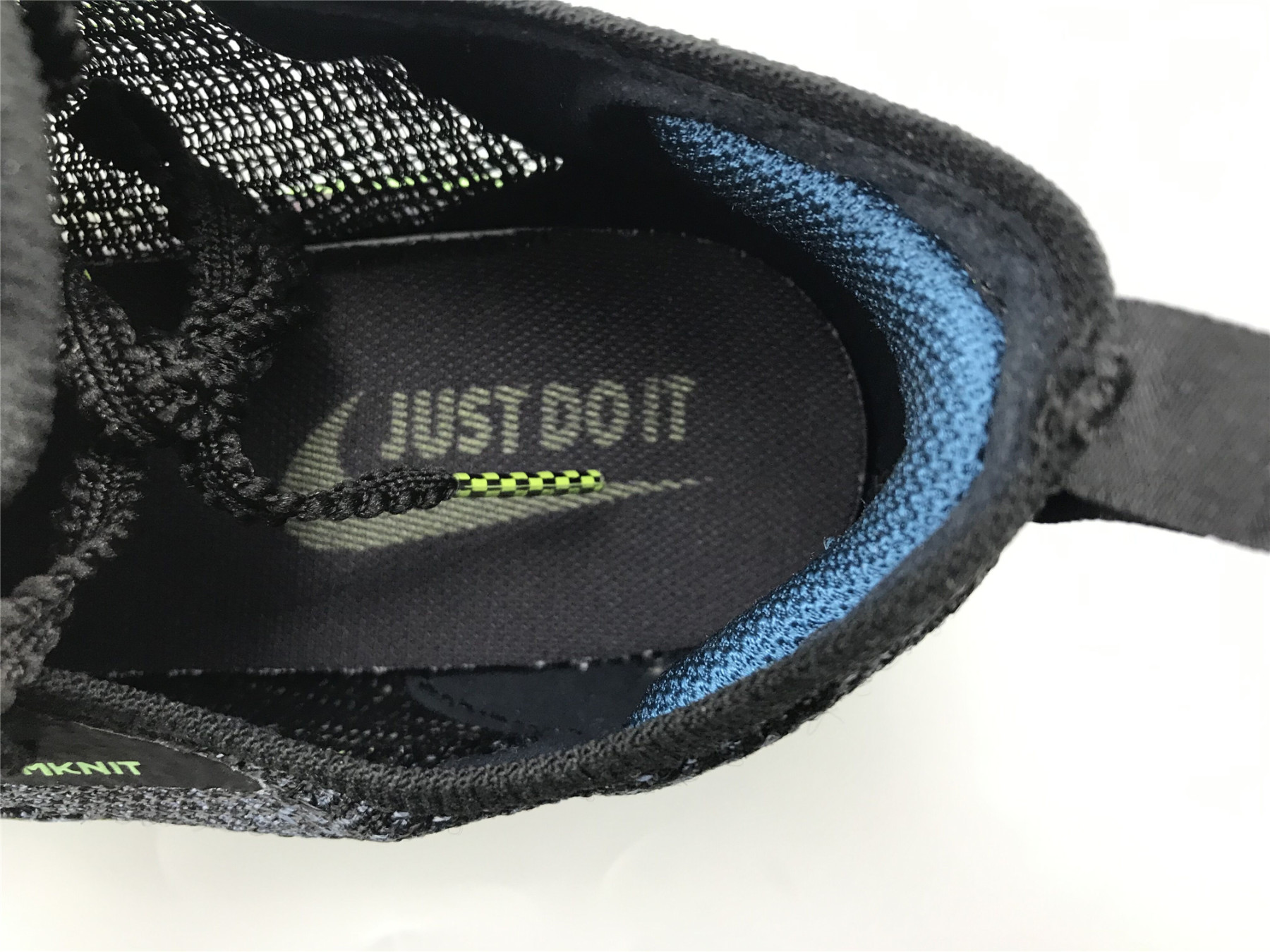 UA NIKE AIR ZOOM ALPHAFLY NEXT% BLACK ELECTRIC GREEN