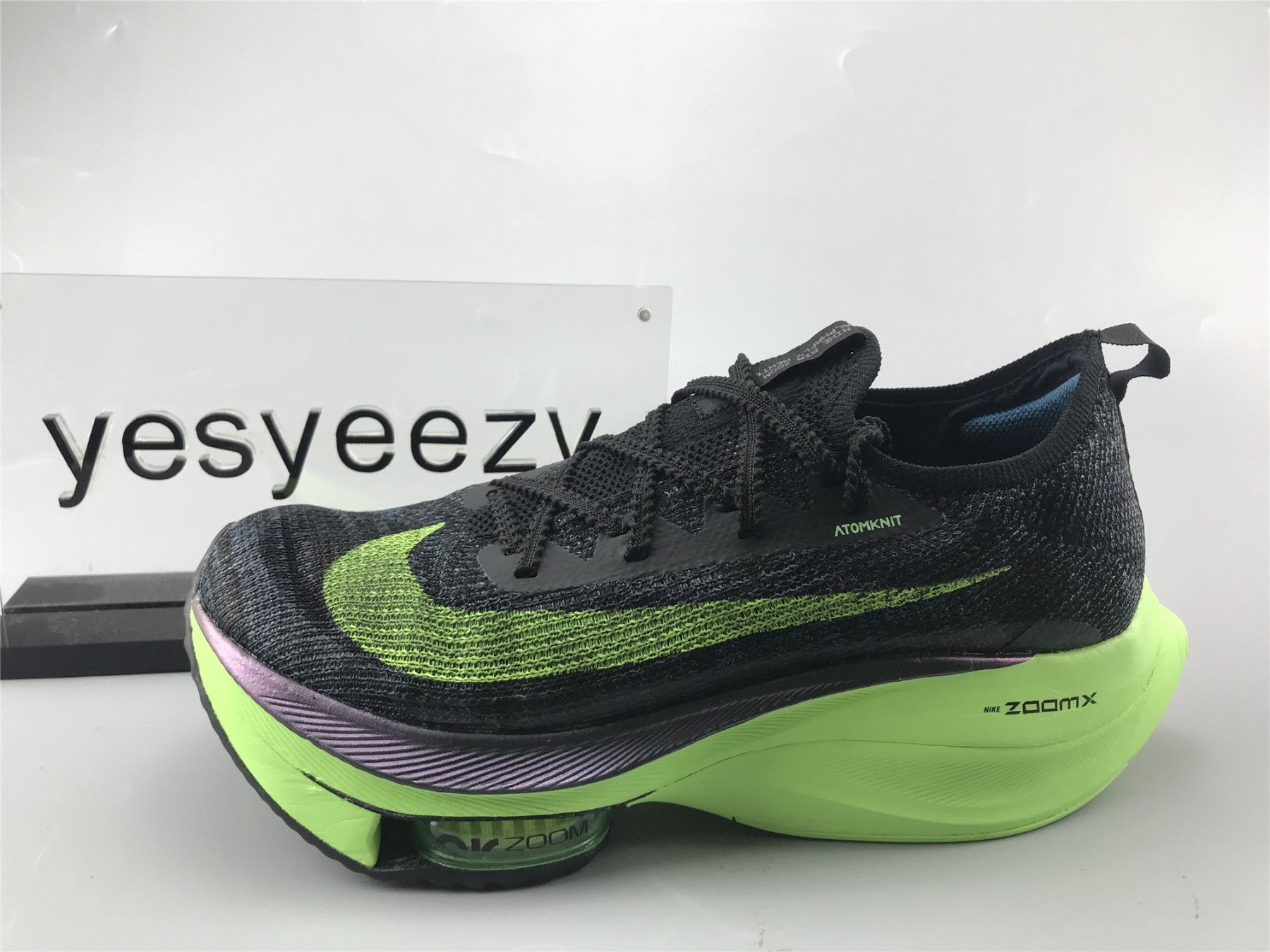 UA NIKE AIR ZOOM ALPHAFLY NEXT% BLACK ELECTRIC GREEN