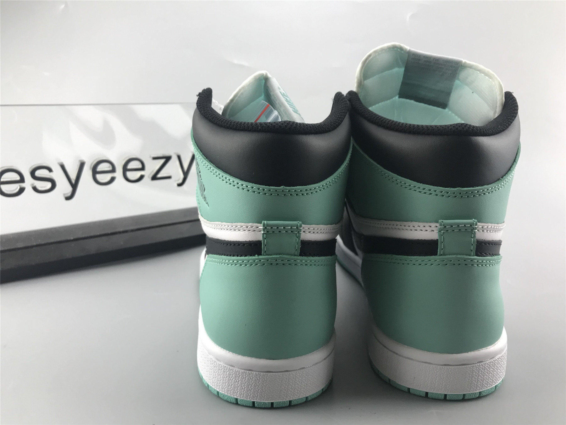 UA AIR JORDAN 1 RETRO HIGH OG NRG "IGLOO"