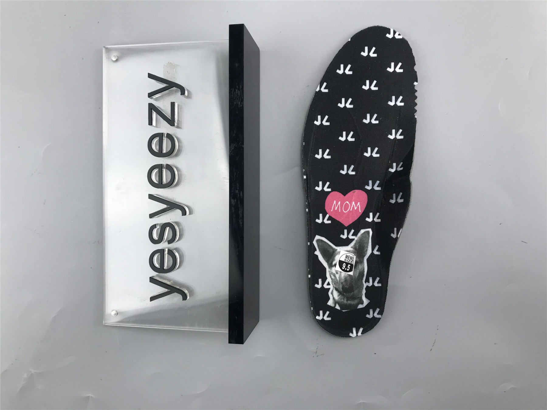 UA AIR JORDAN 13 RETRO 