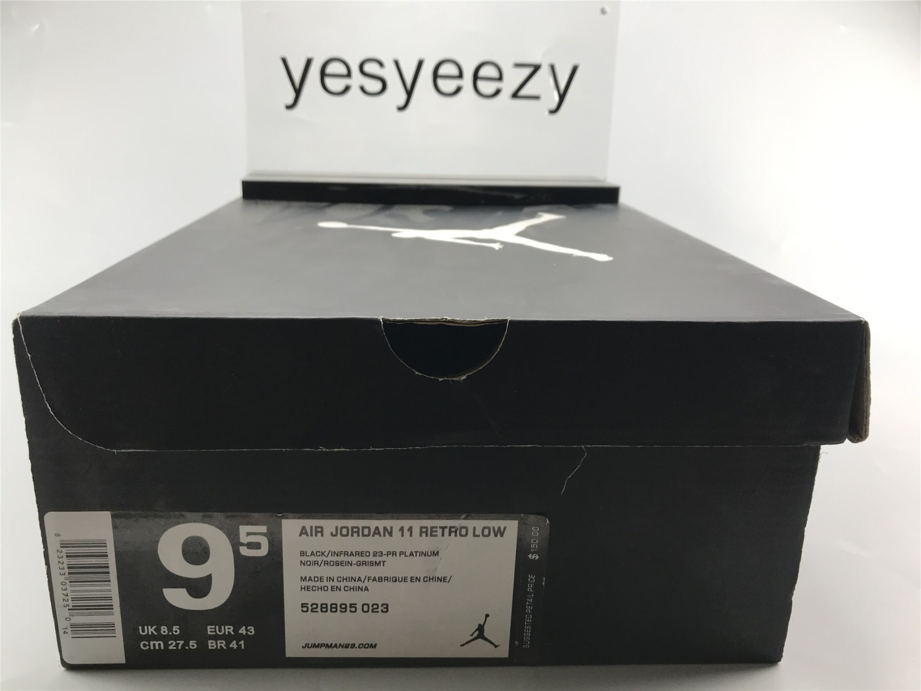 UA AIR JORDAN 11 RETRO LOW 