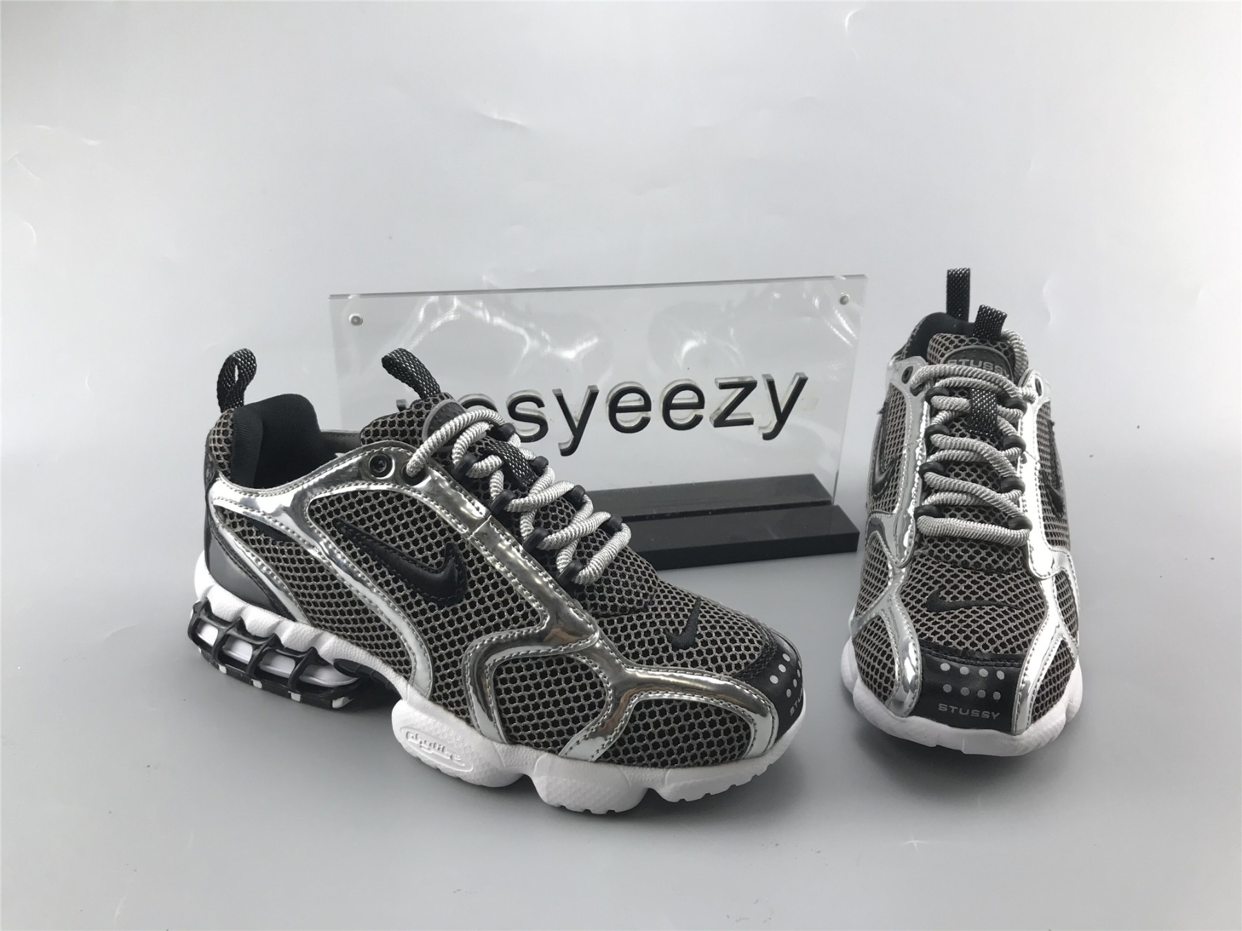 UA NIKE STUSSY X AIR ZOOM SPIRIDON CAGED 
