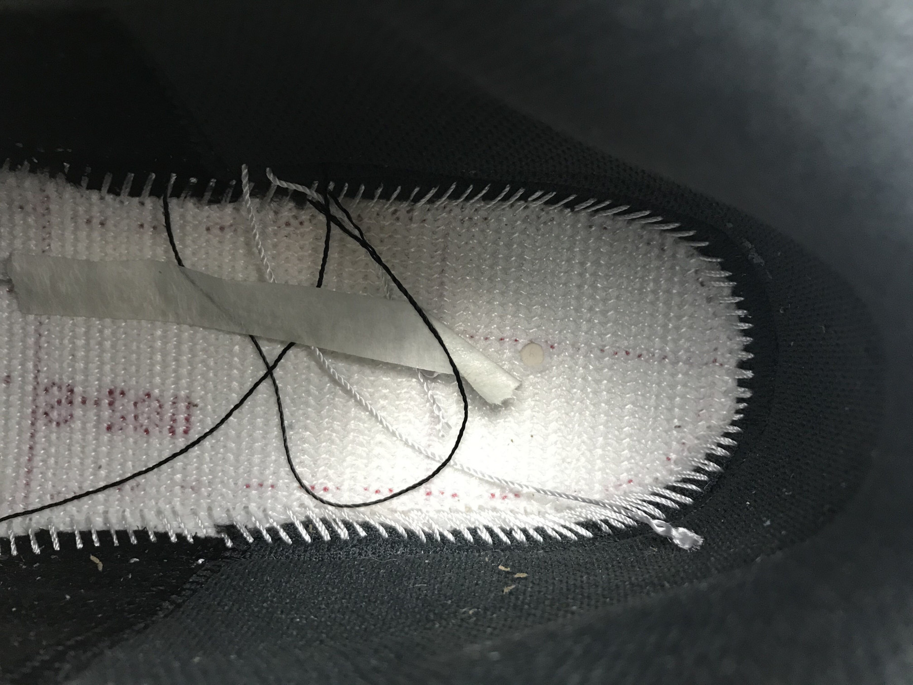 UA  AIR JORDAN 1 MID GS 