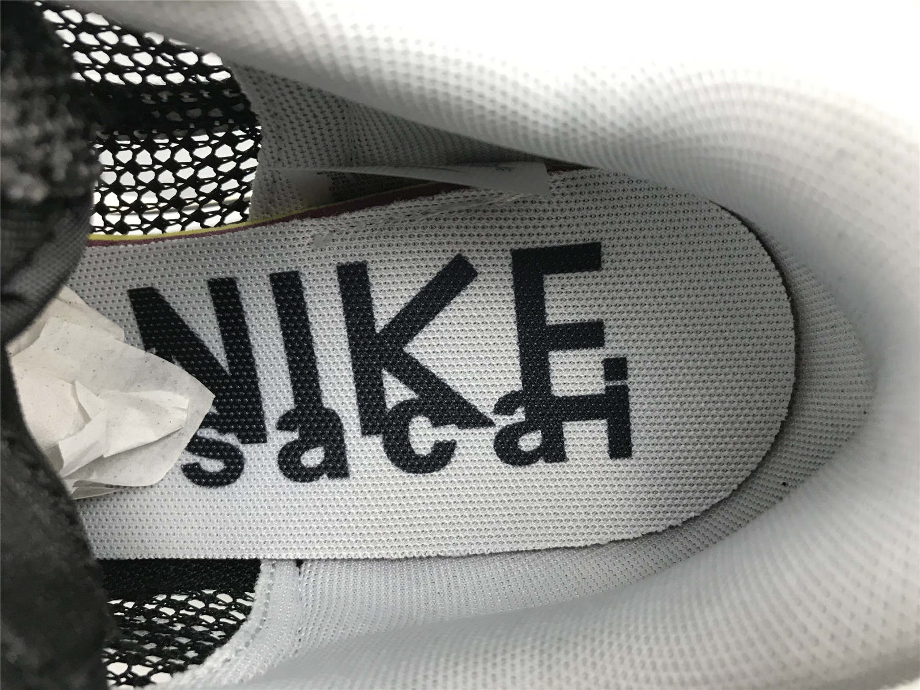 UA NIKE SACAI X VAPORWAFFLE 