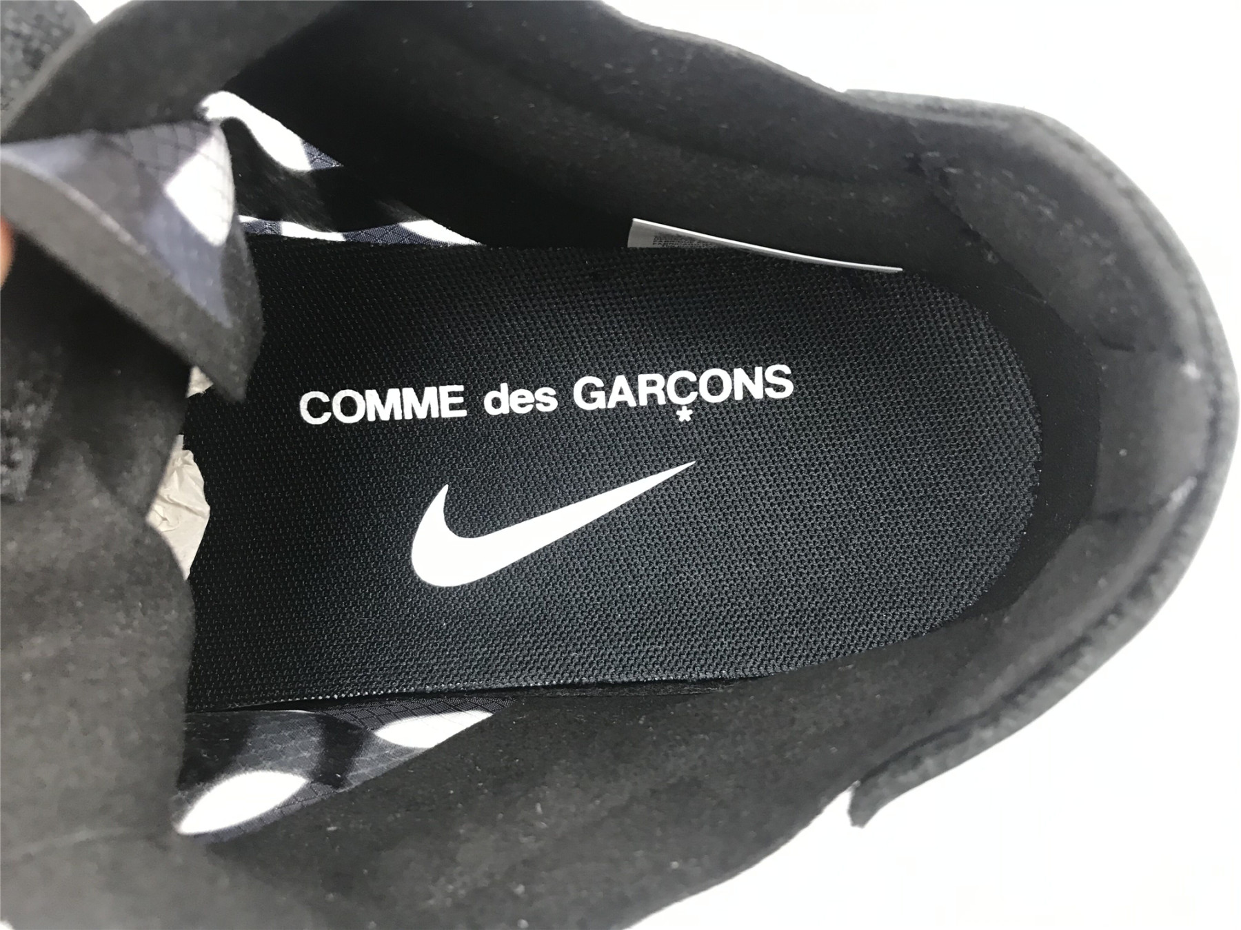 UA NIKE COMME DES GARÃ‡ONS X DUNK LOW 