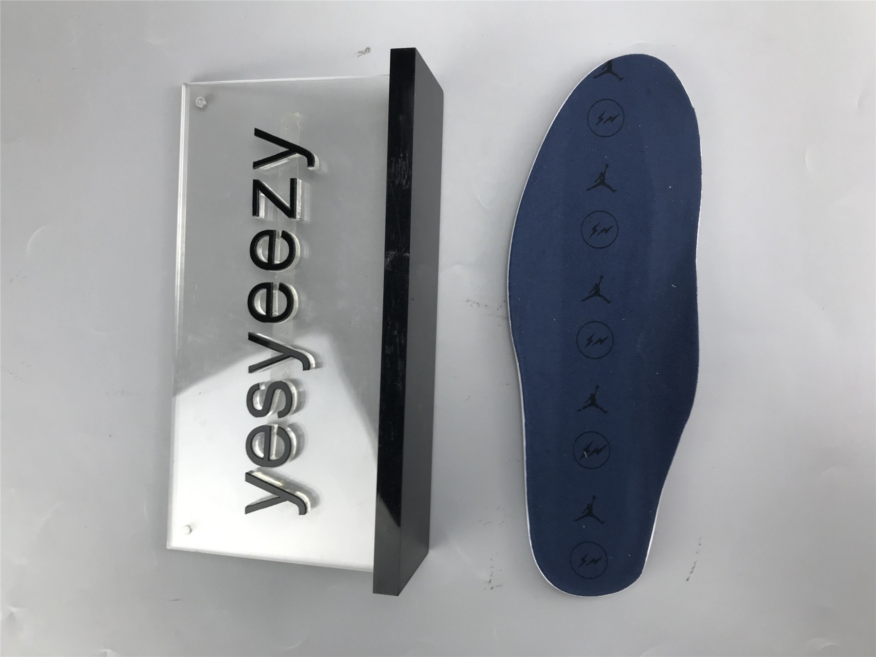 UA FRAGMENT X AIR JORDAN 3 RETRO SP