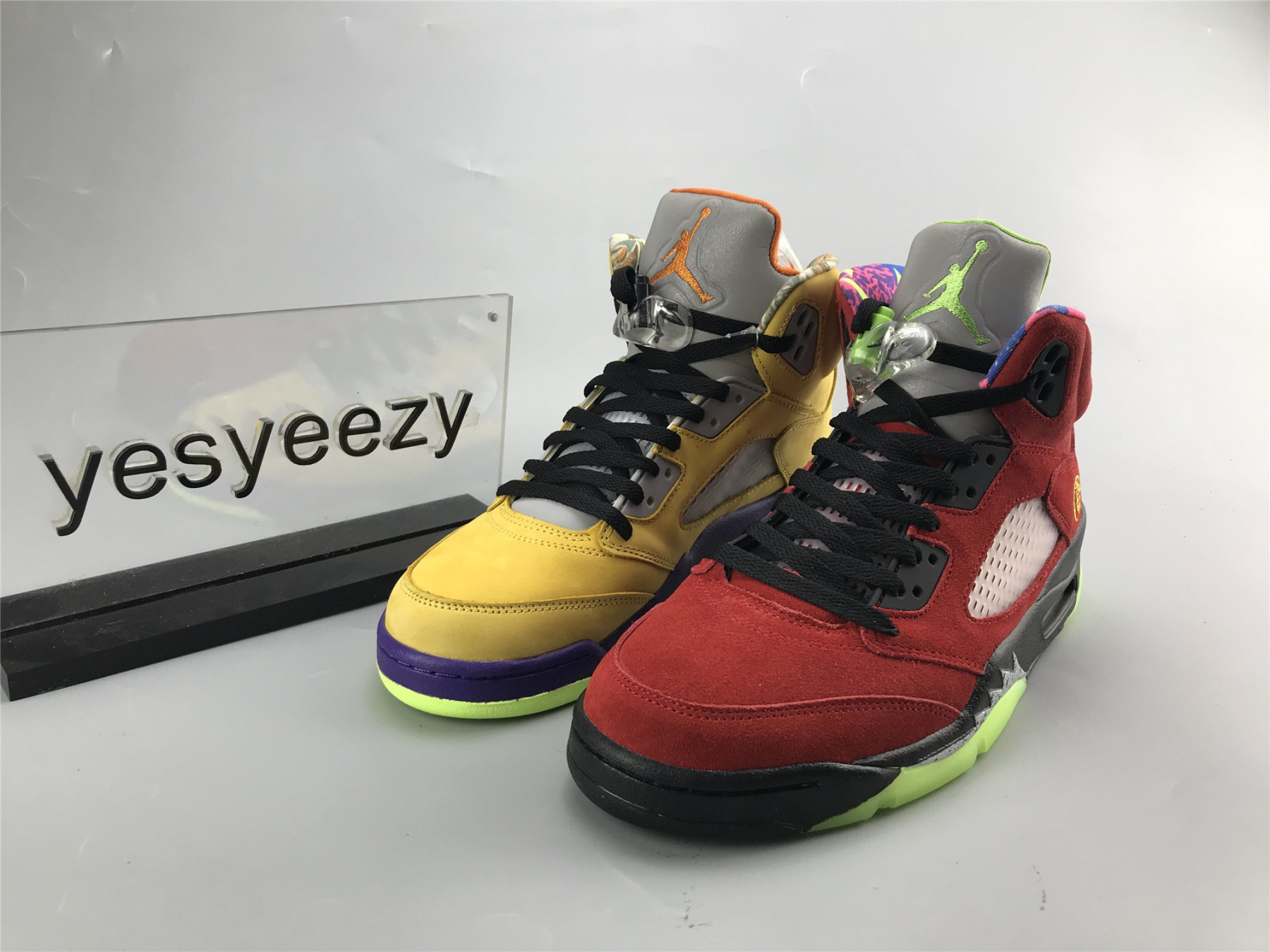 UA AIR JORDAN 5 RETRO "WHAT THE"