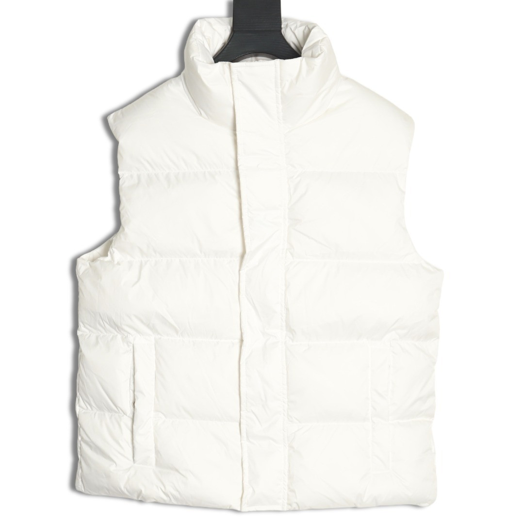 Ba1en*iaga BLCG Puffer Vest