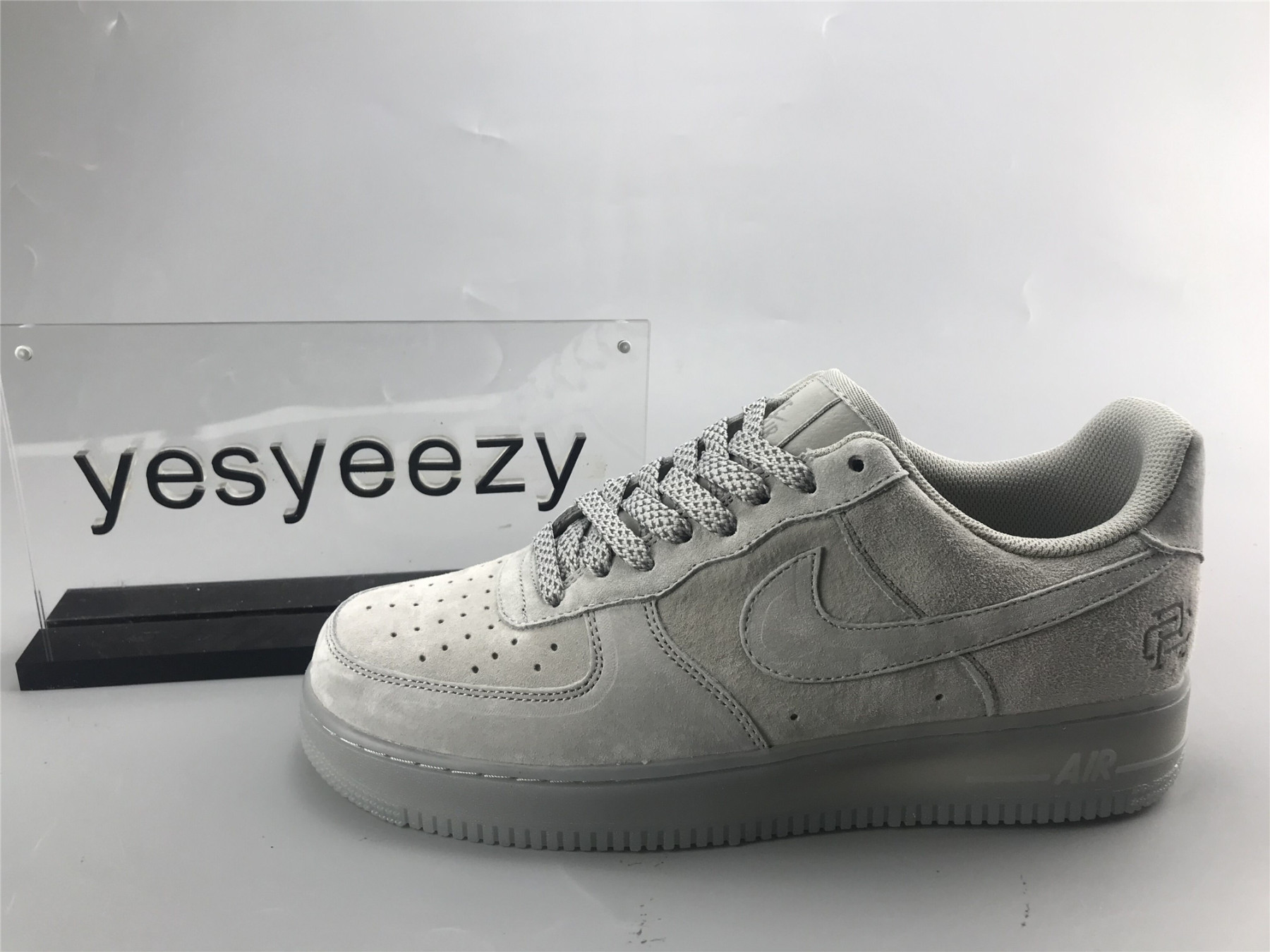 UA REIGNING CHAMP X NIKE AIR FORCE 1 HIGH 