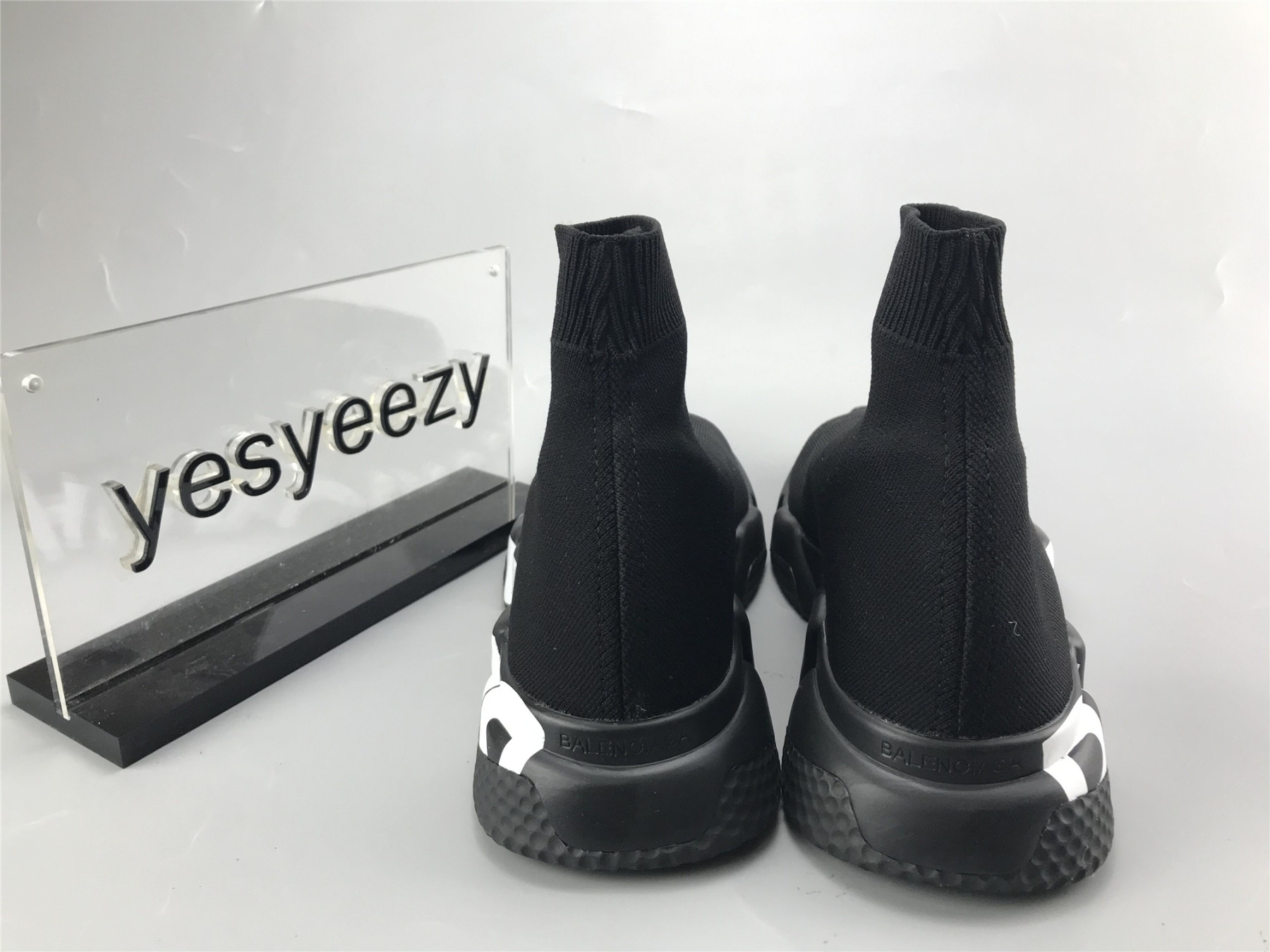 UA GRAFFITI SPEED TRAINER BLACK