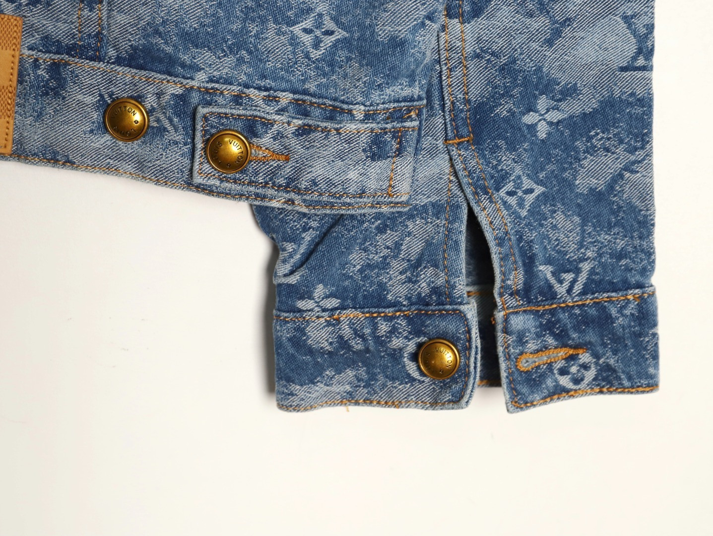 L0vis Vvtt0n LV Denim Jacket Suit