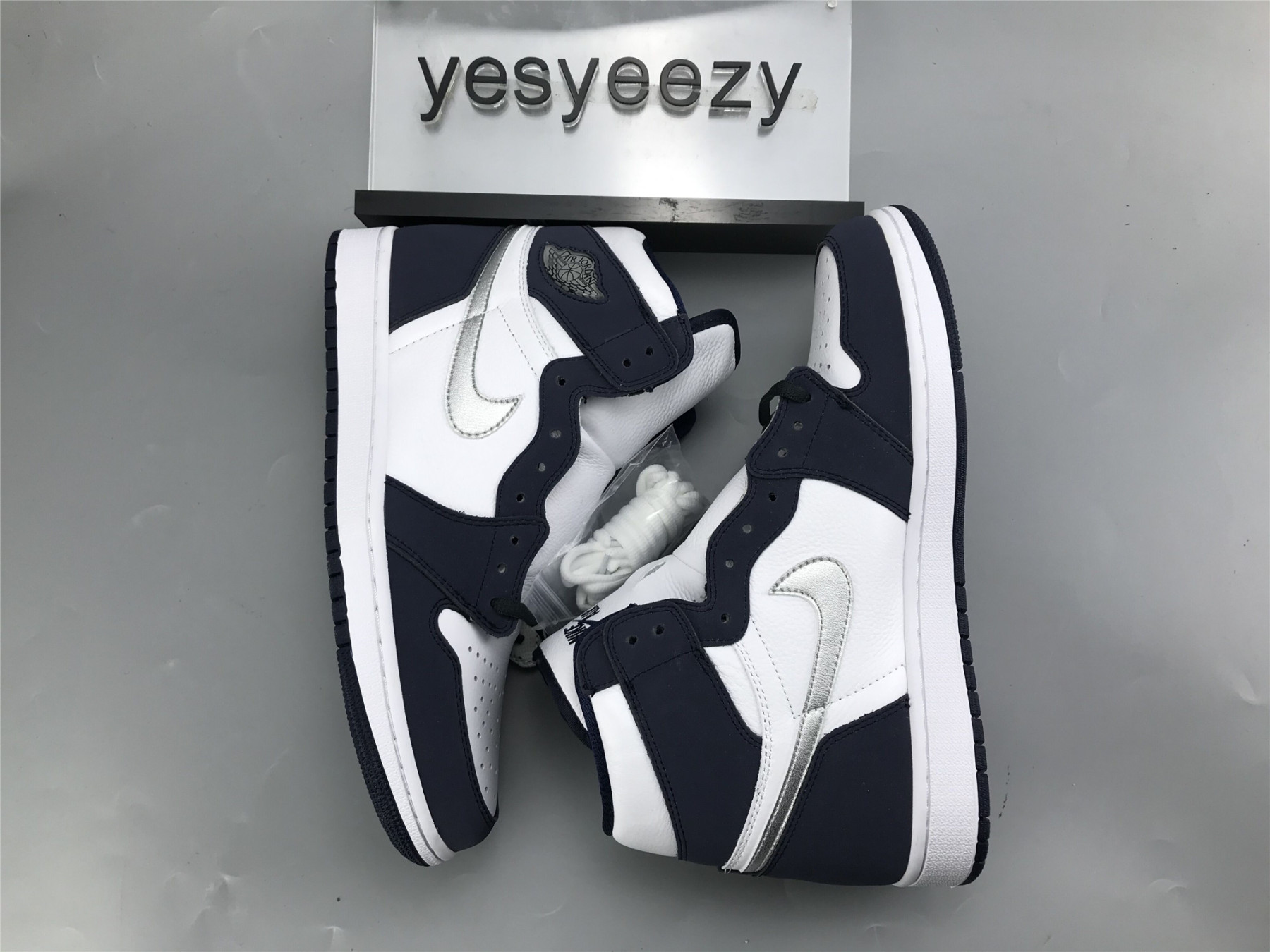 UA AIR JORDAN 1 RETRO HIGH MIDNIGHT NAVY 2020