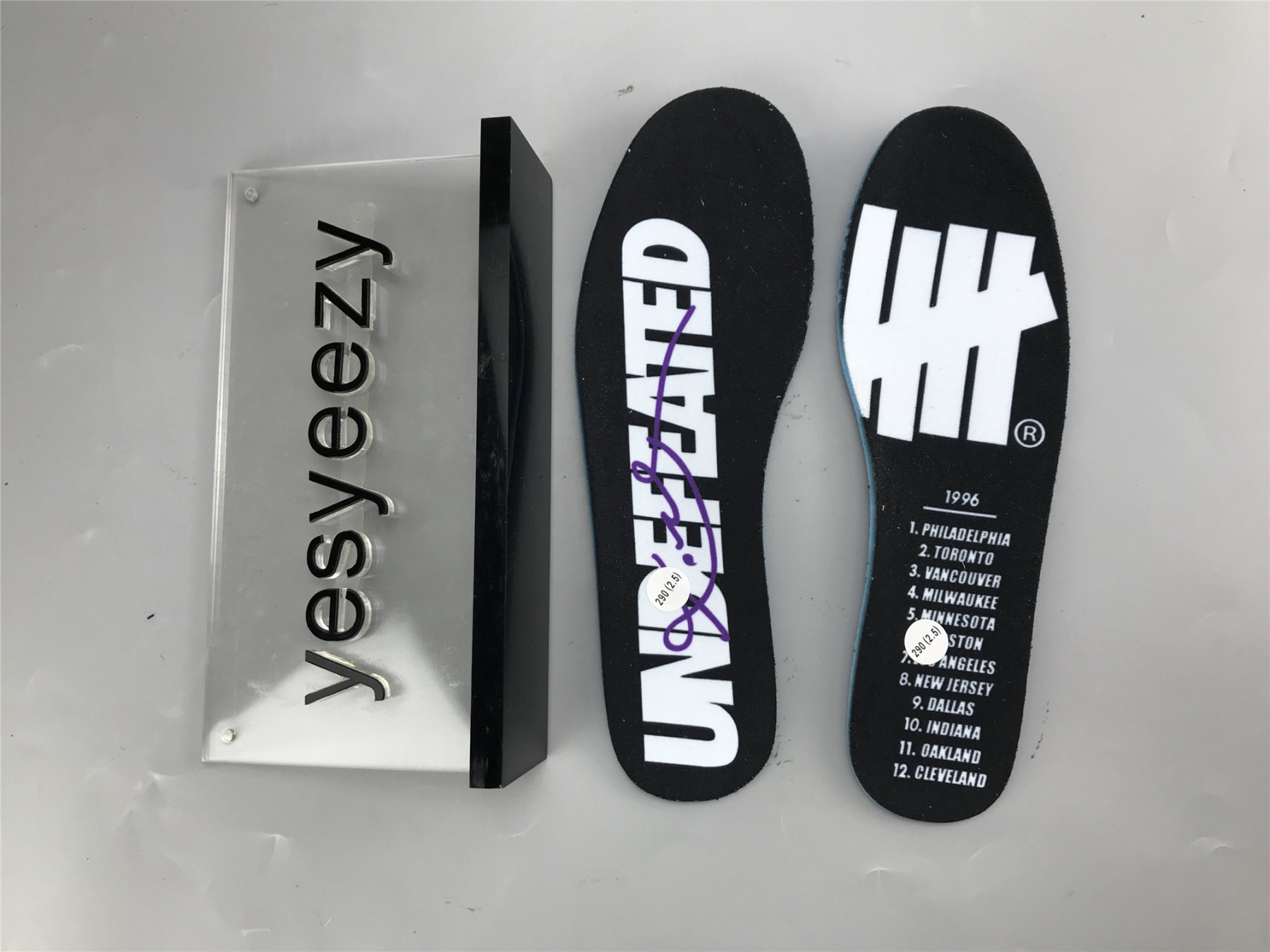 UA NIKE UNDEFEATED X ZOOM KOBE 5 PROTRO SPECIAL BOX 