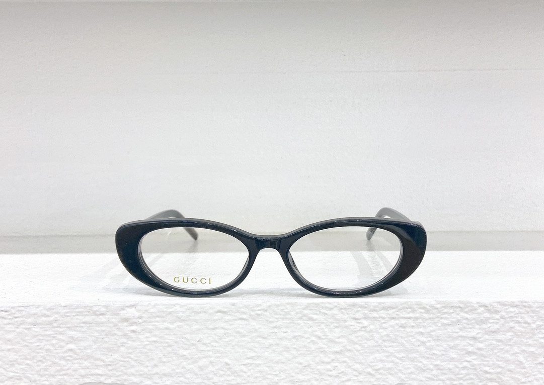 Gvc*1 Glasses GG 1680S 52-17-140