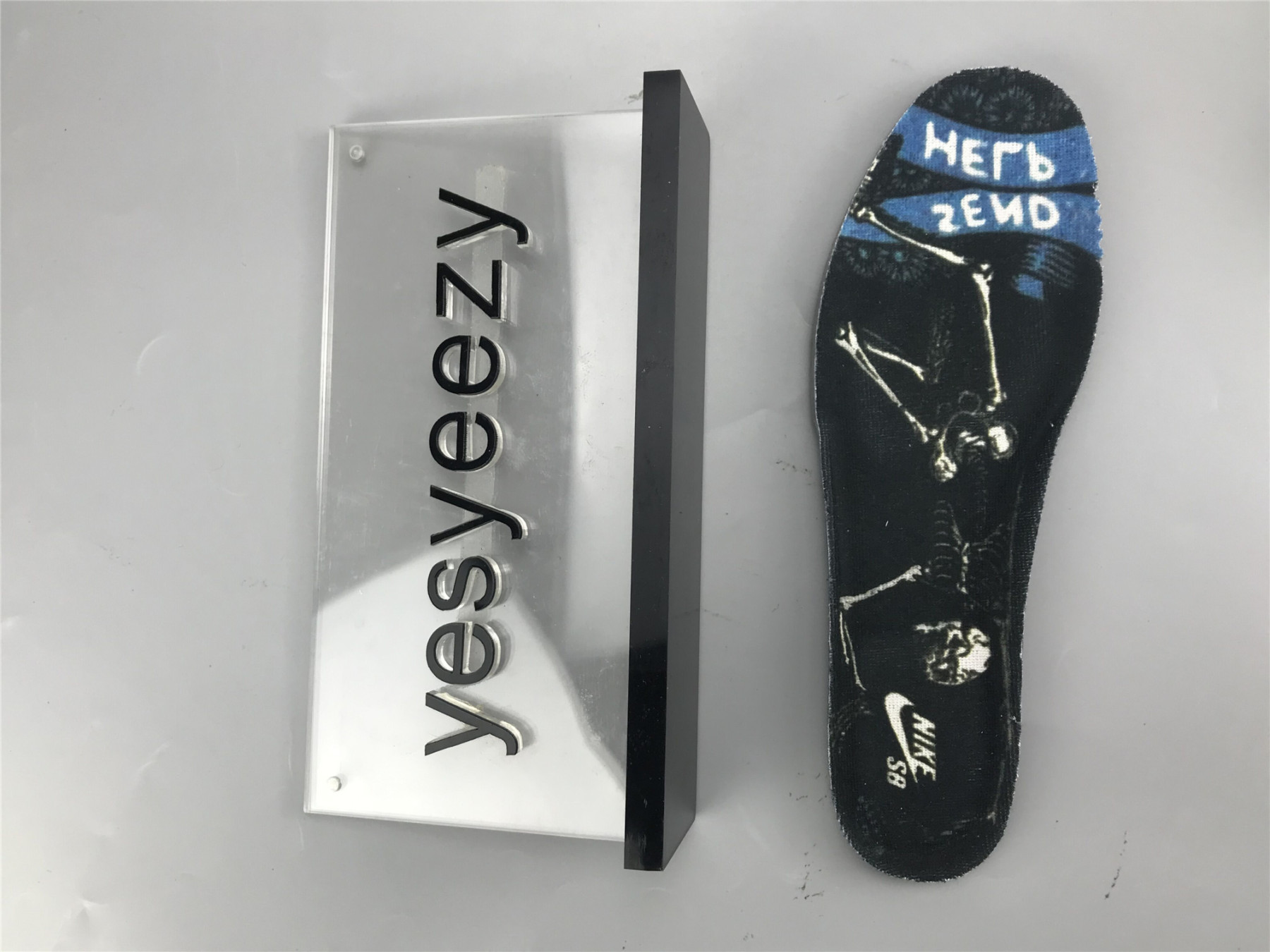 UA NIKE DUNK HIGH PRO SB 