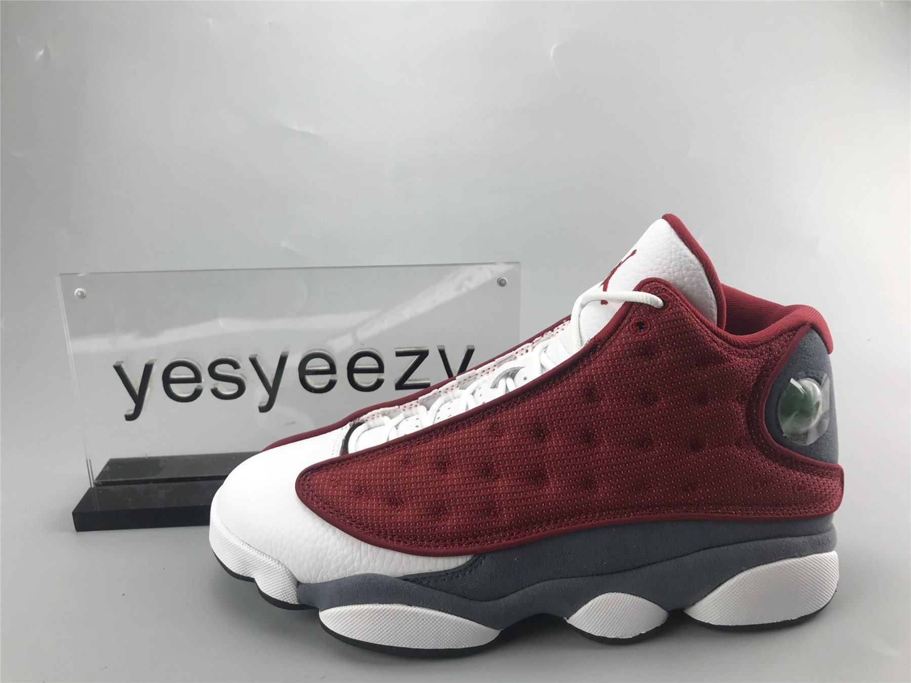 UA AIR JORDAN 13 RETRO 