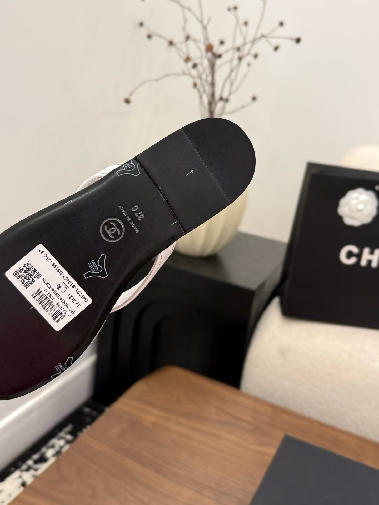 ua Ch**el slides