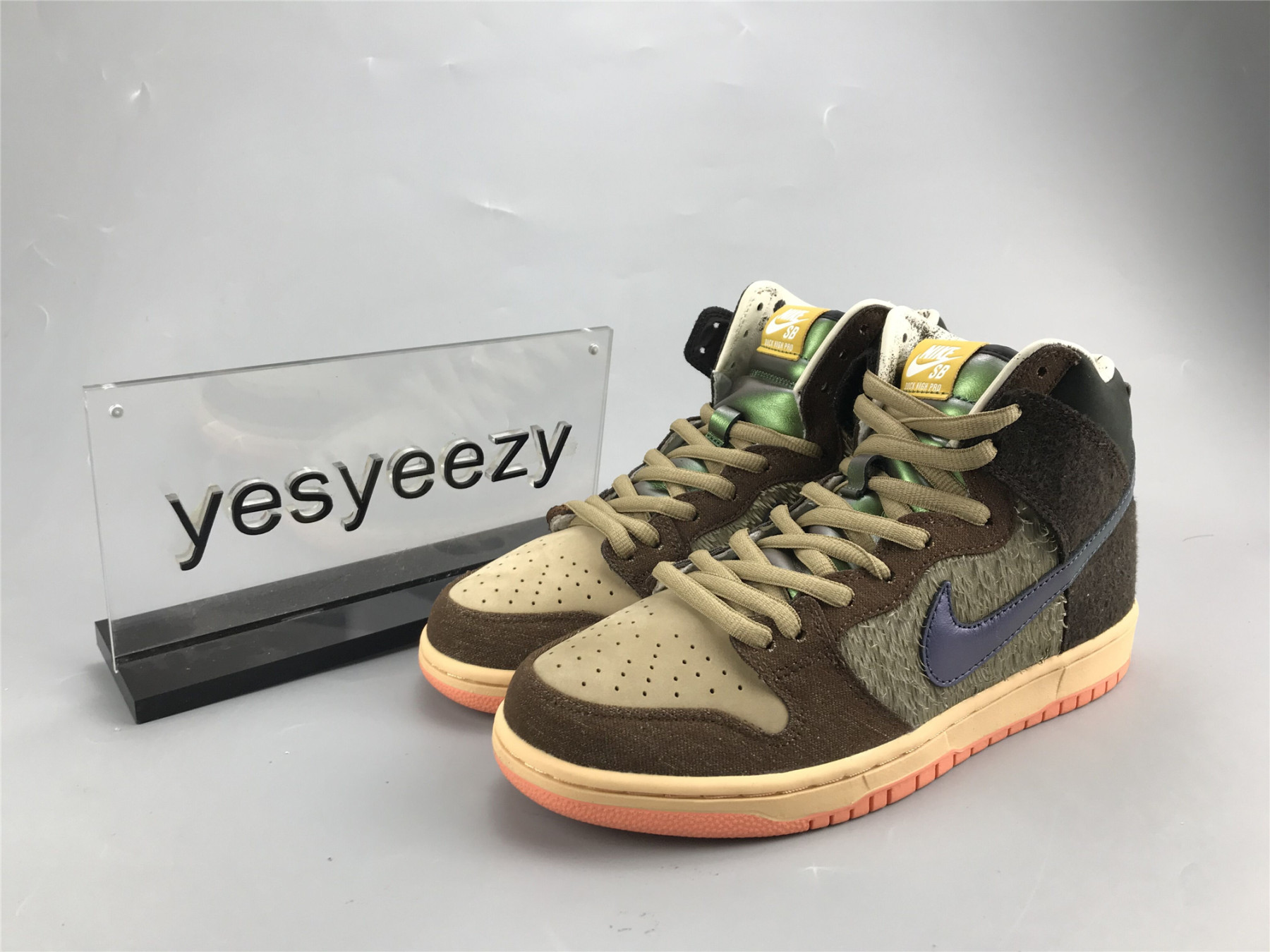 UA NIKE CONCEPTS X DUNK HIGH PRO SB 