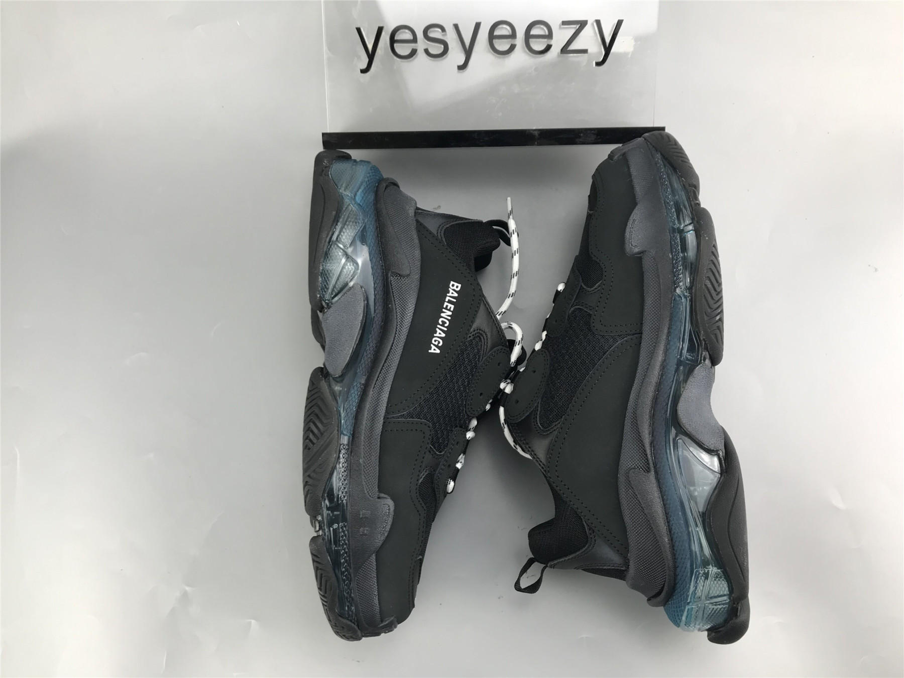 UA TRIPLE S CLEAR SOLE SNEAKER BLACK LAKE BLUE