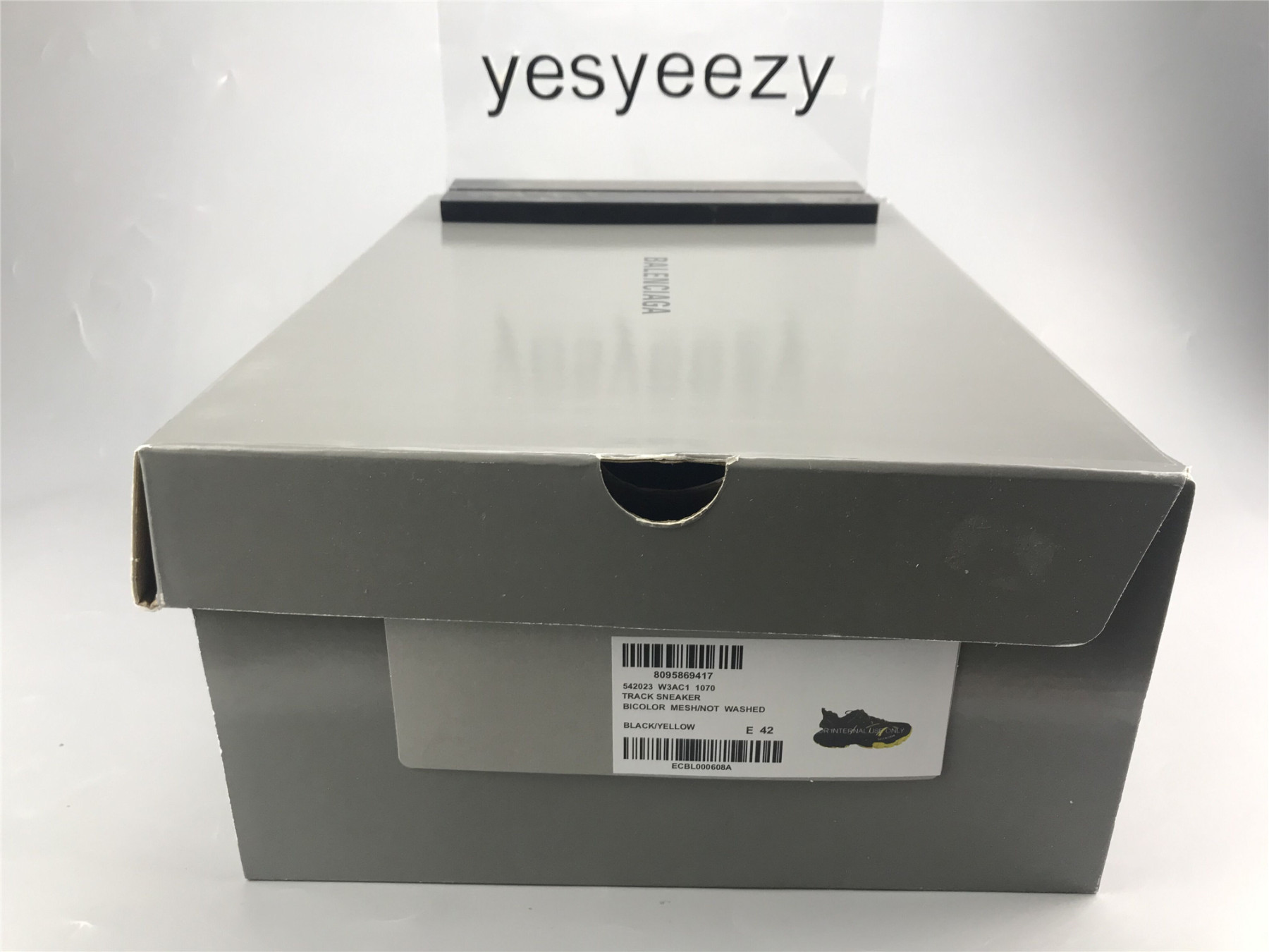 UA TRACK TRAINER BLACK YELLOW SNEAKER