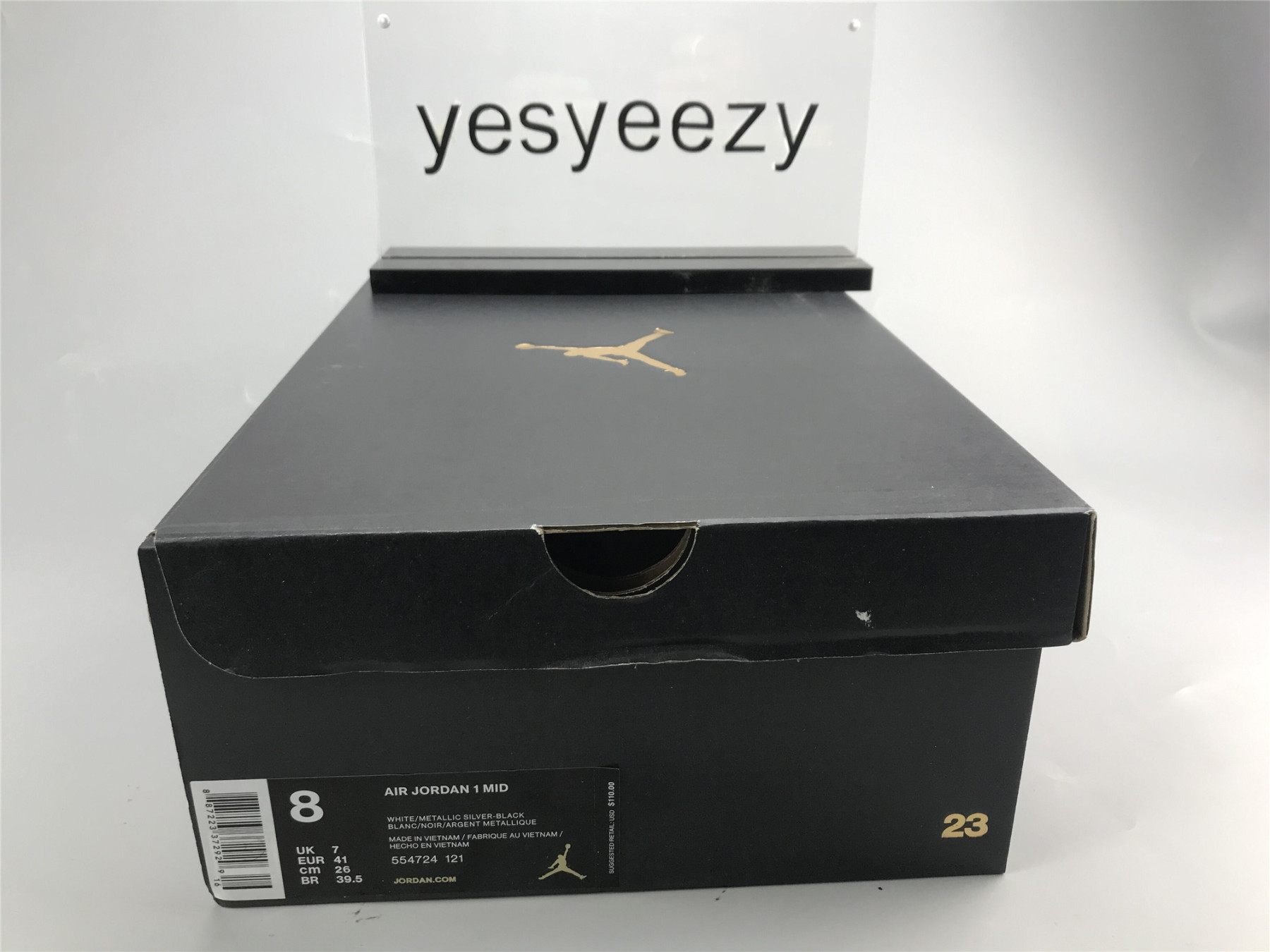 UA  AIR JORDAN 1 MID 