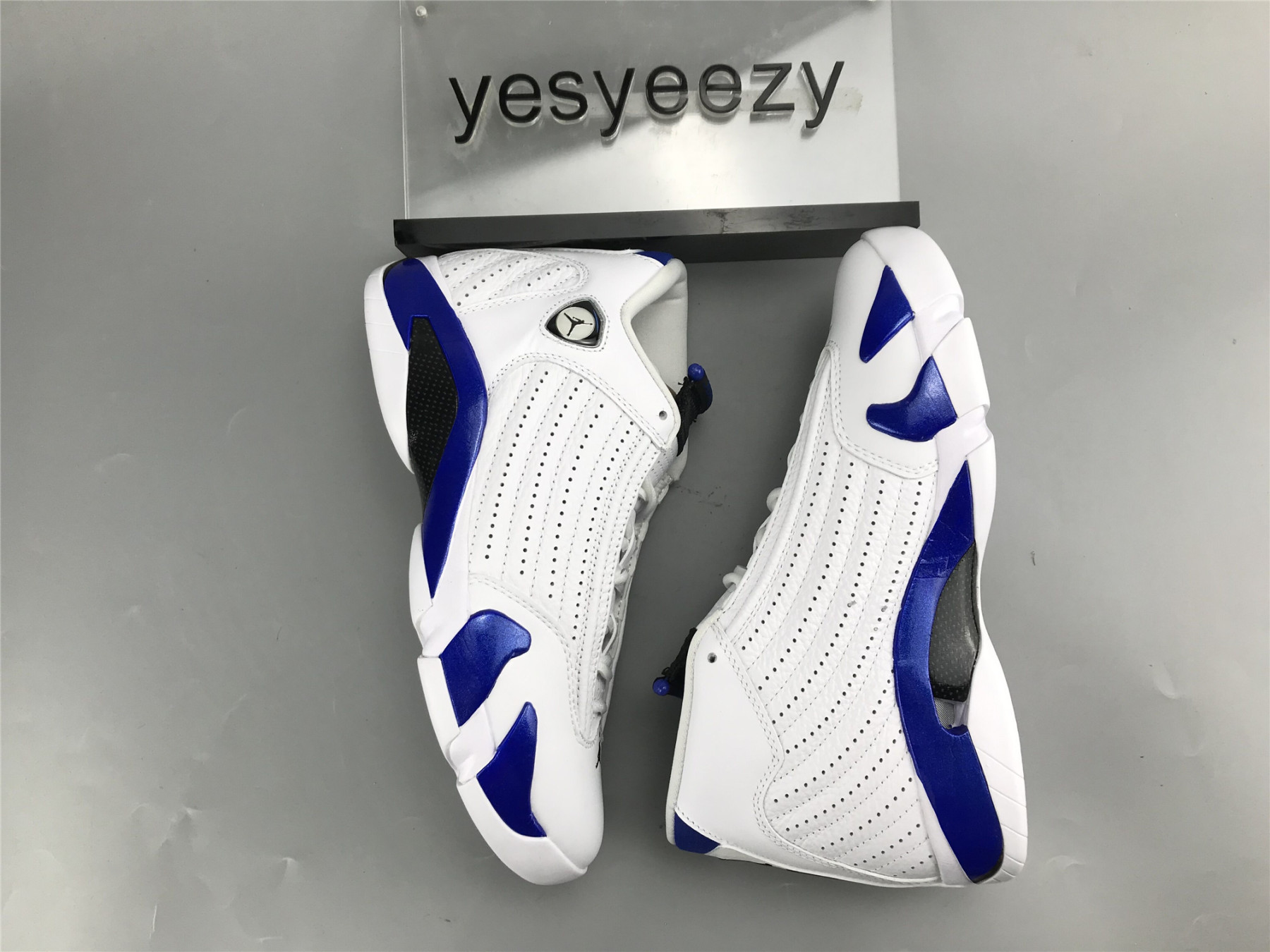 UA AIR JORDAN 14 RETRO 