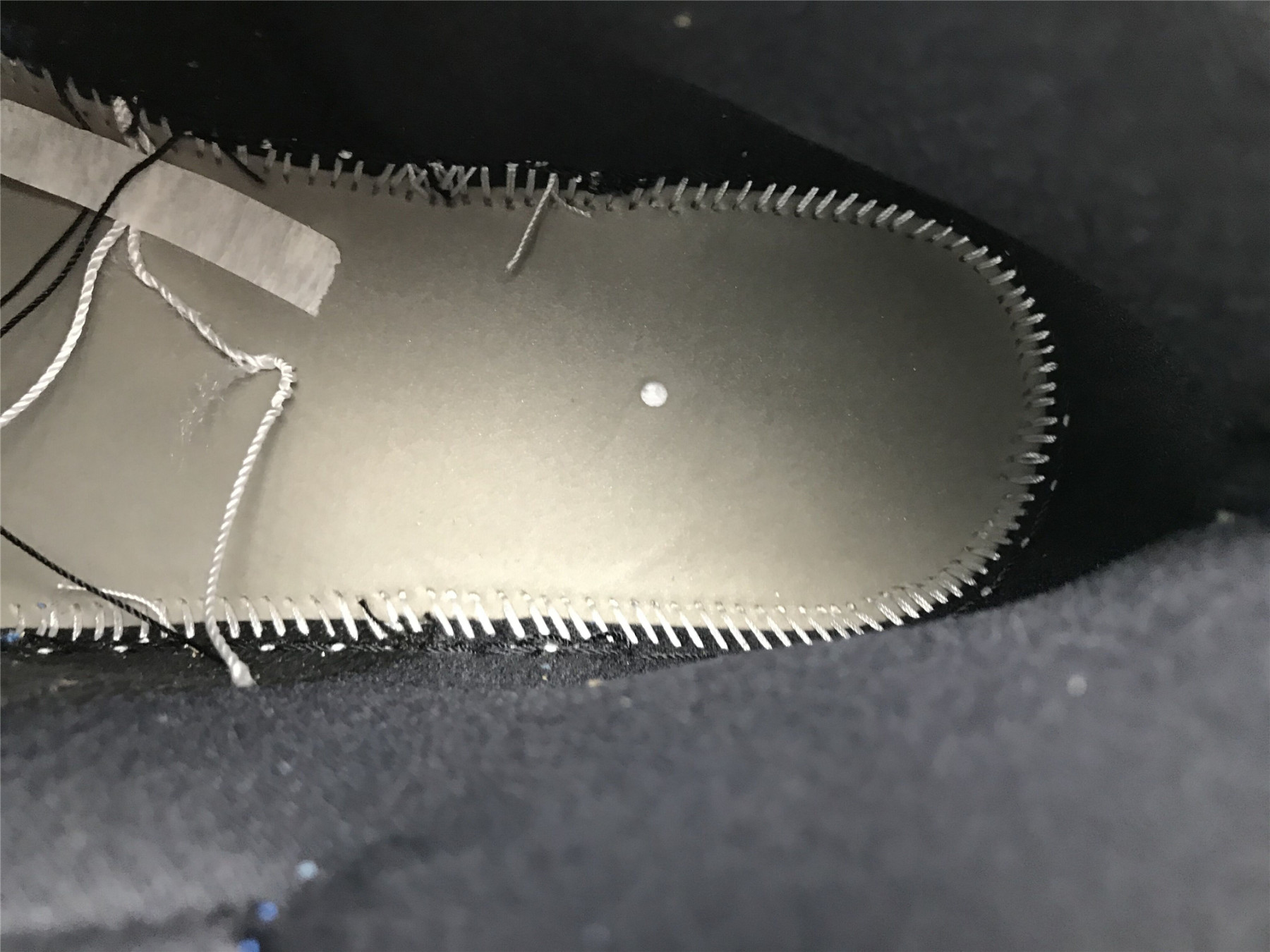 UA AIR JORDAN 1 MID SE 