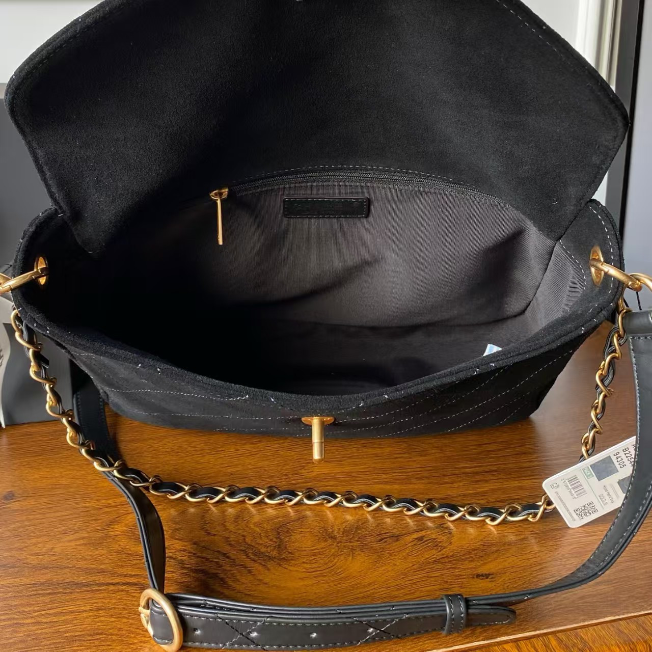 Ch**el Suede Handbag 24x30x8cm