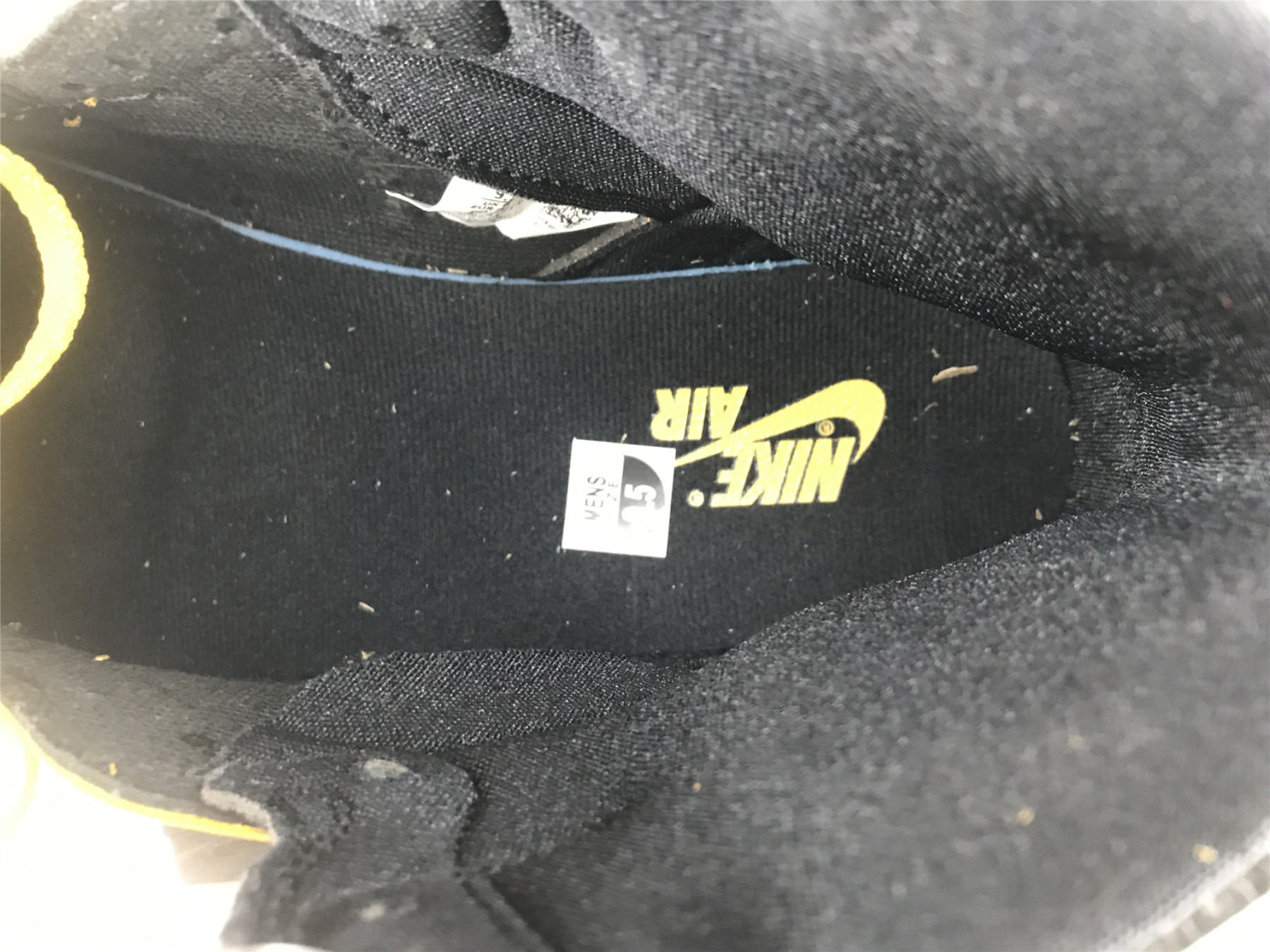 UA AIR JORDAN 1 HIGH RETRO OG 