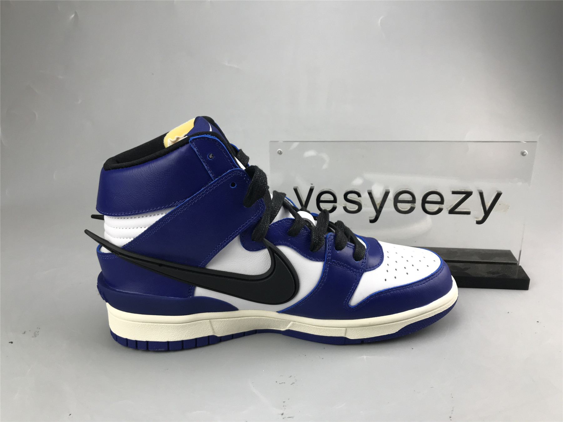 UA AMBUSH X DUNK HIGH 