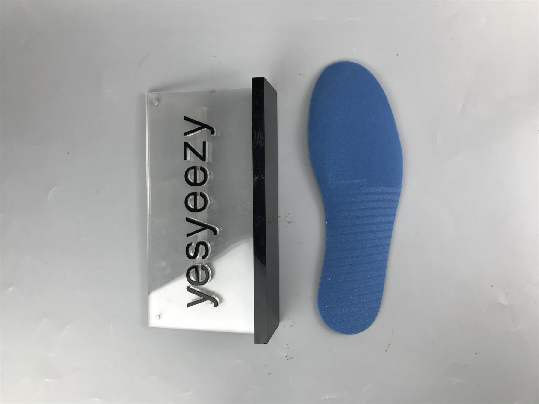 UA A MA MANIÃ‰RE X WMNS AIR JORDAN 3 RETRO SP 