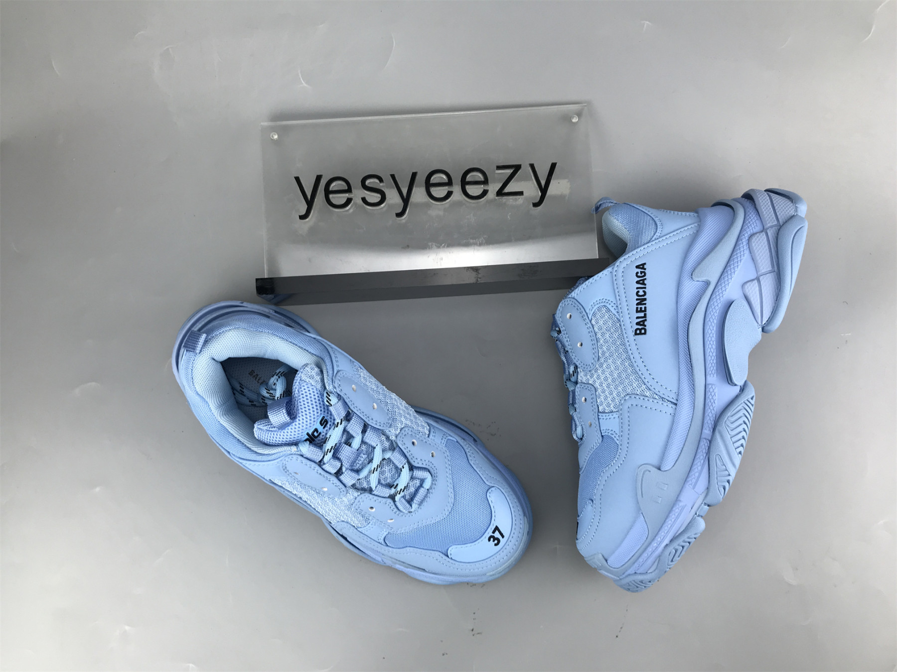 UA TRIPLE S CLEAR SOLE BLUE